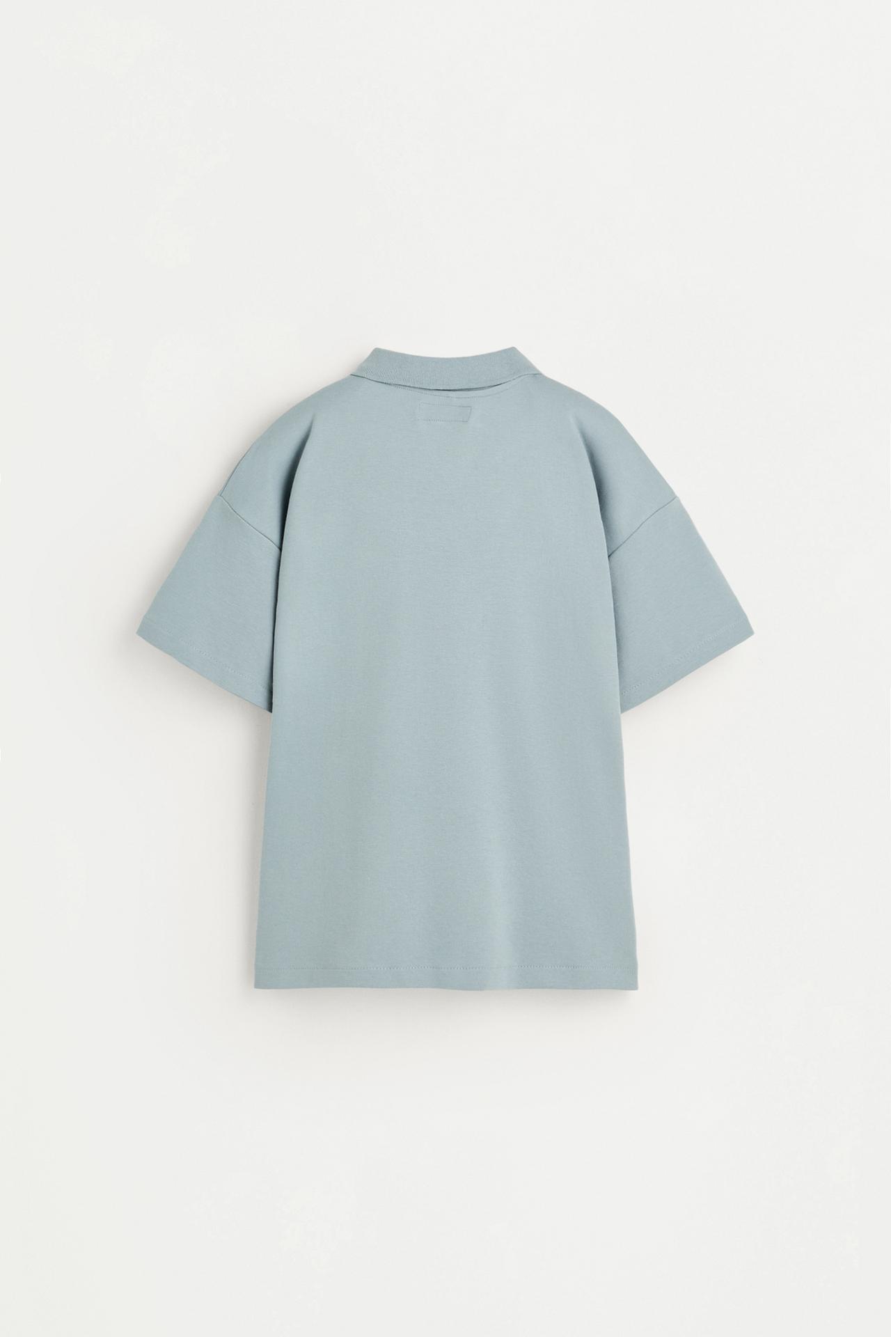 Interlock polo shirt with text — STEEL BLUE
