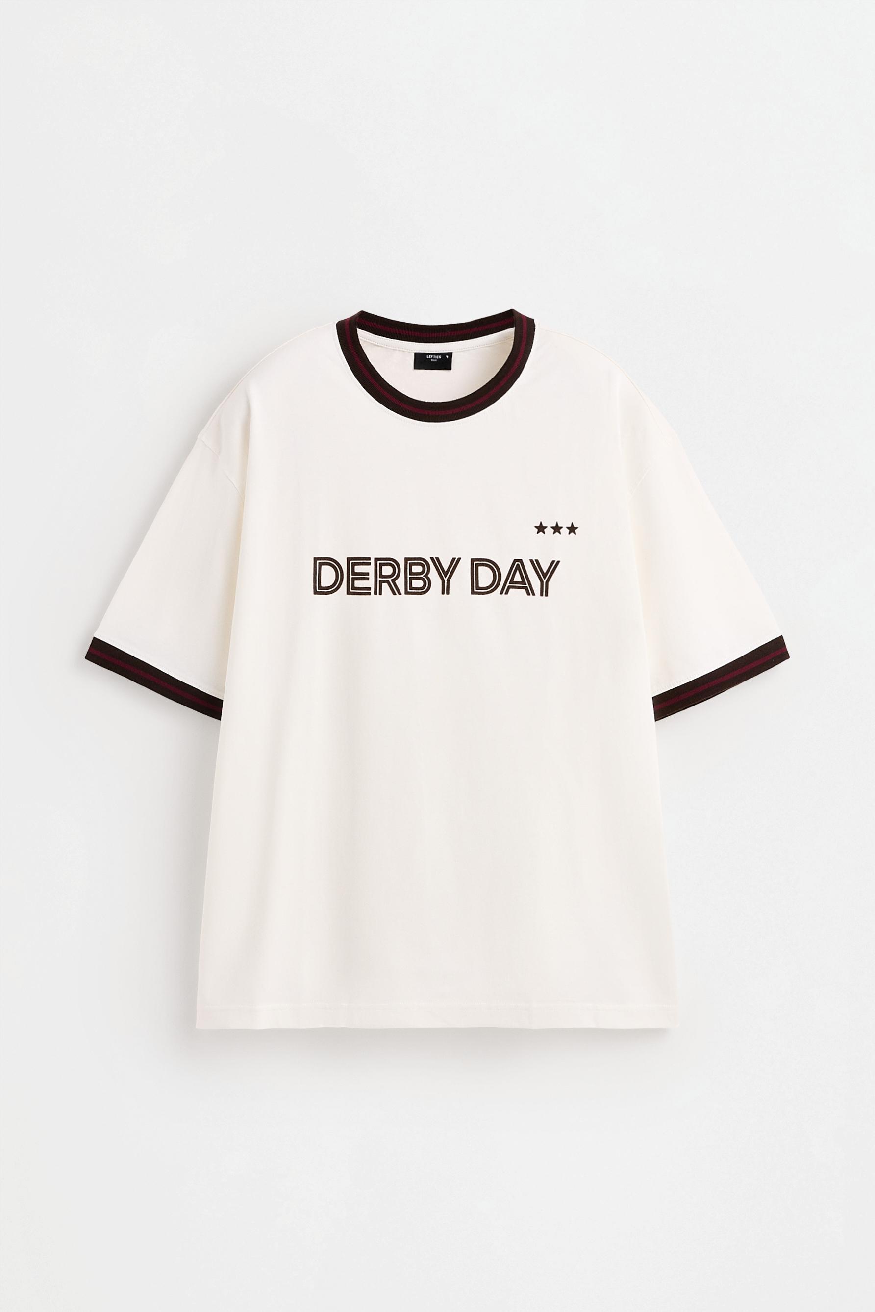 Camiseta contraste estampado