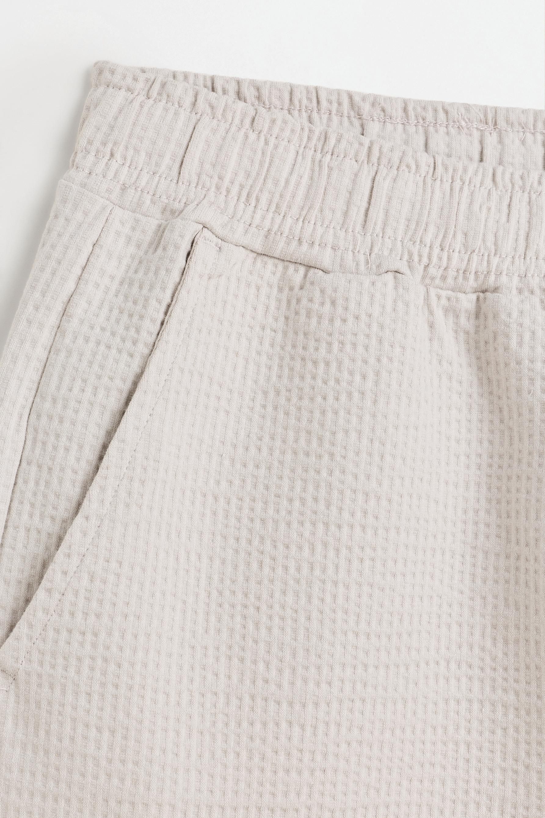 Seersucker Bermuda shorts — IVORY