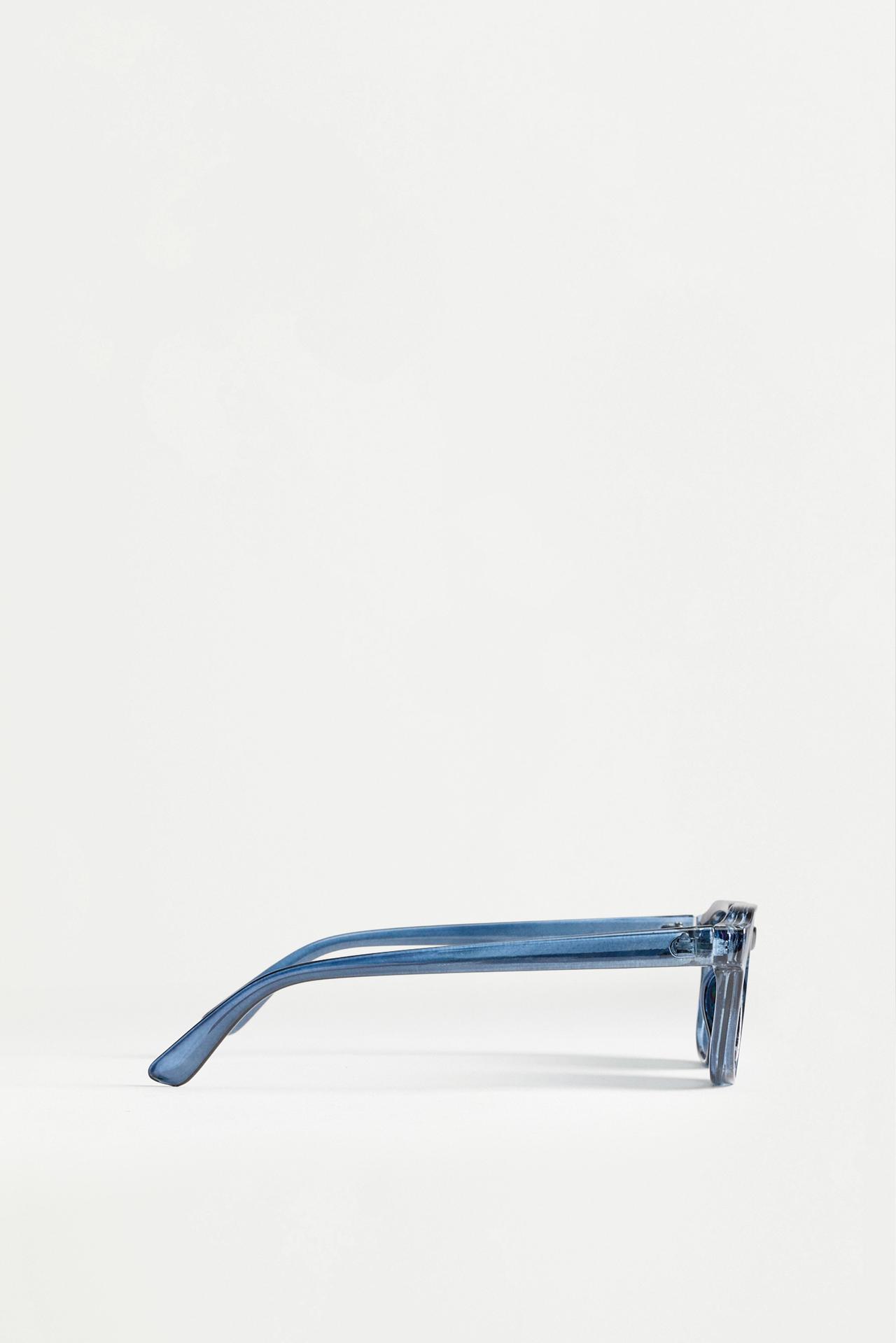 Square sunglasses — NAVY