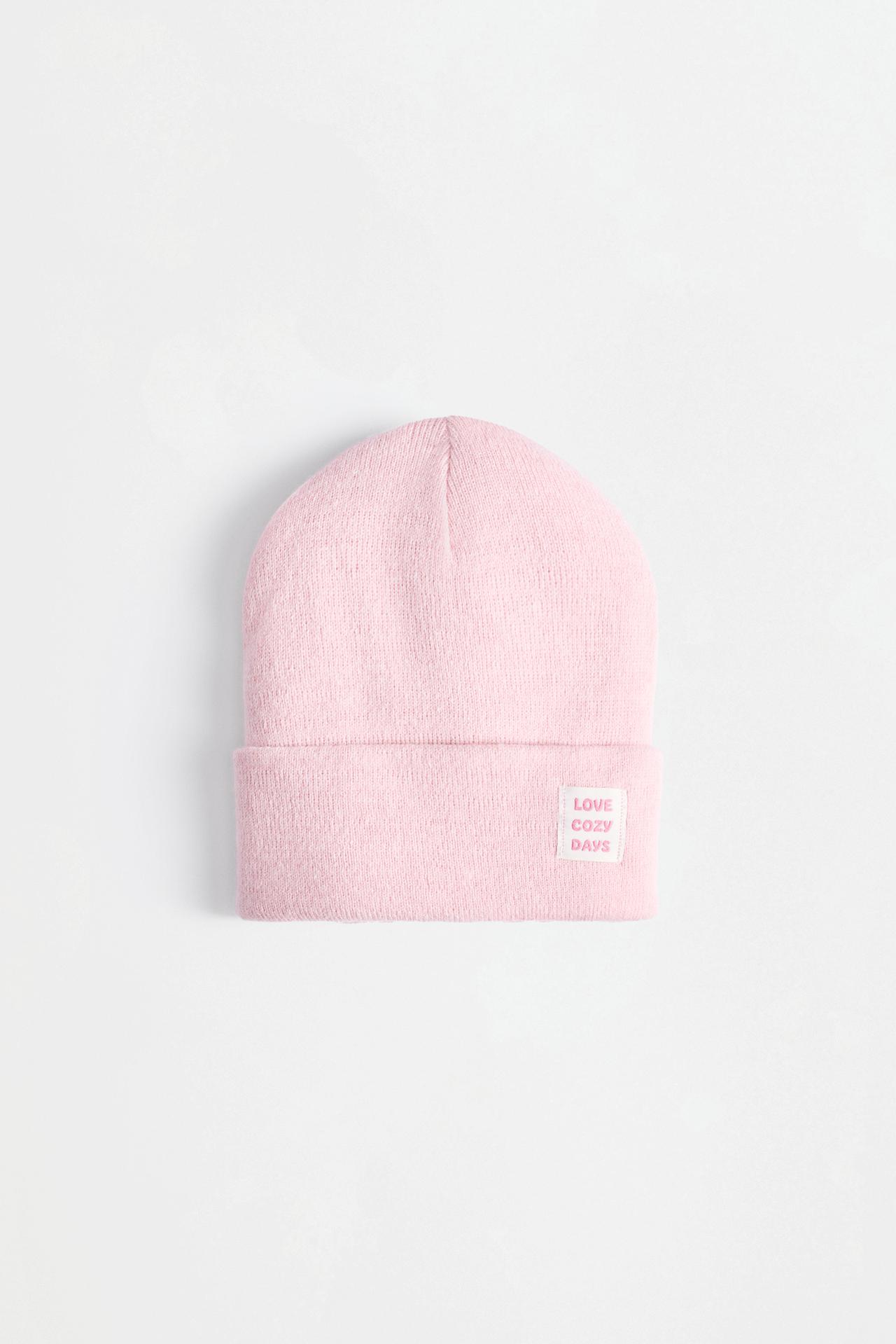 Knit beanie with label — PINK
