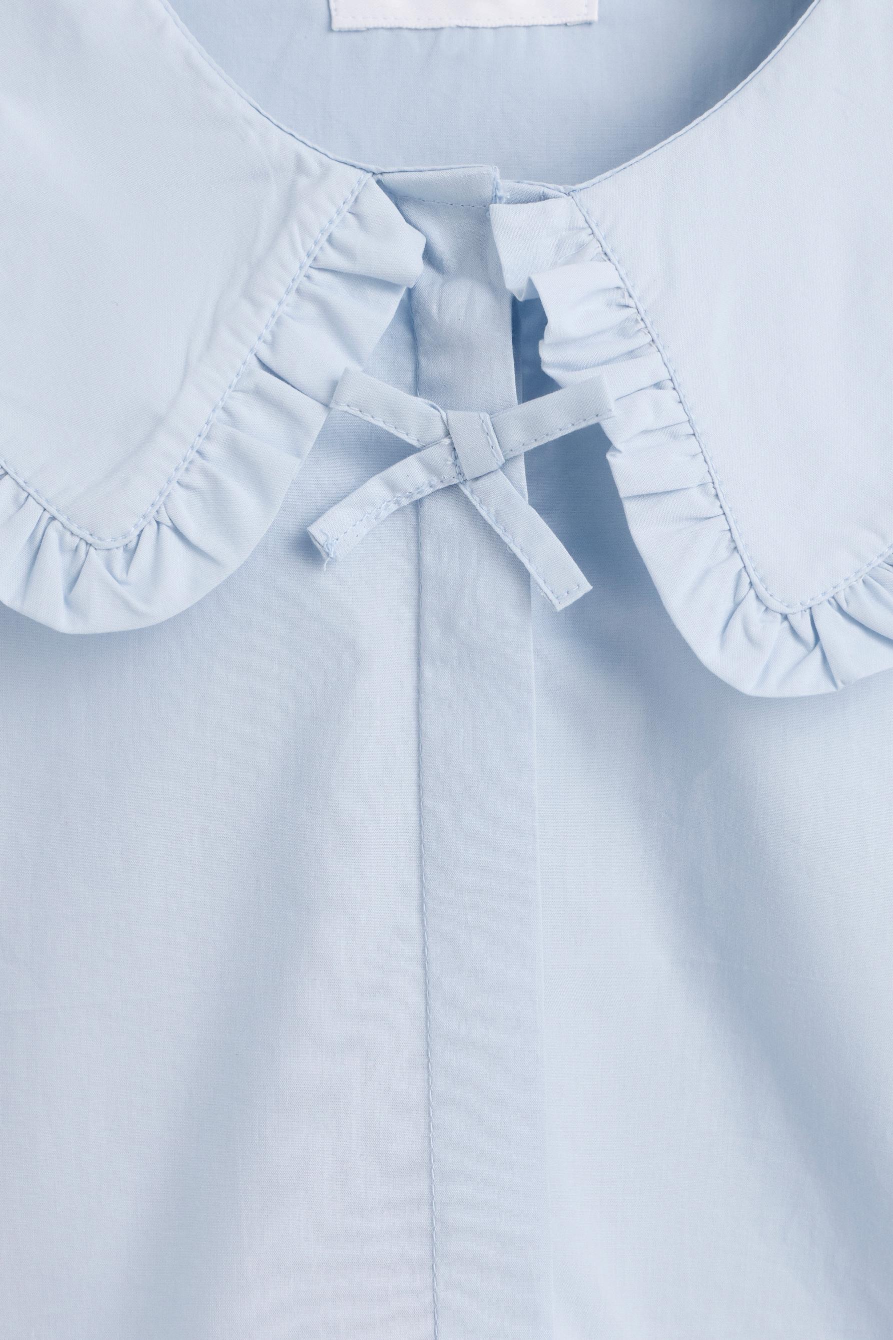 Peter Pan collar blouse — PALE BLUE