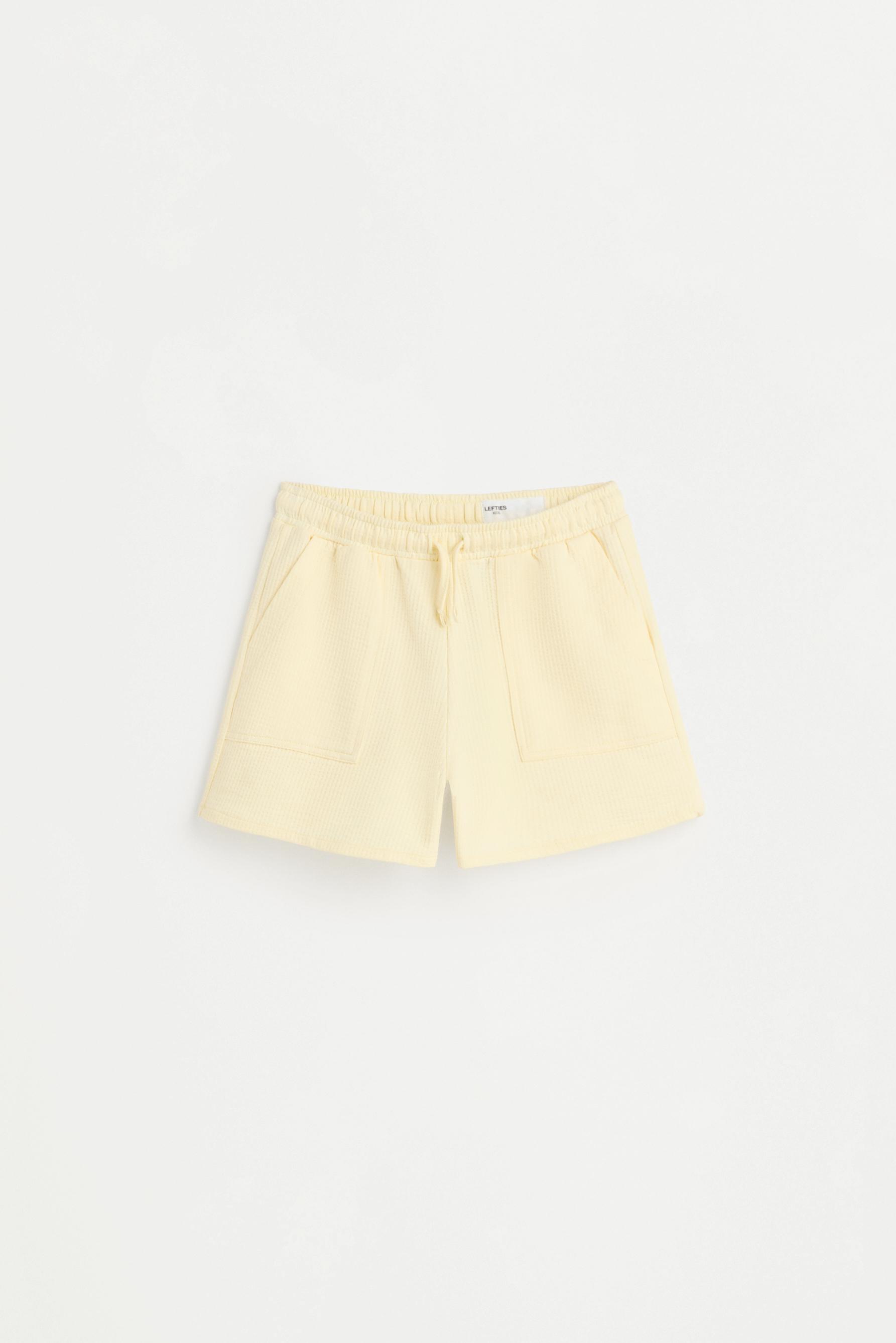 Seersucker shorts — YELLOW