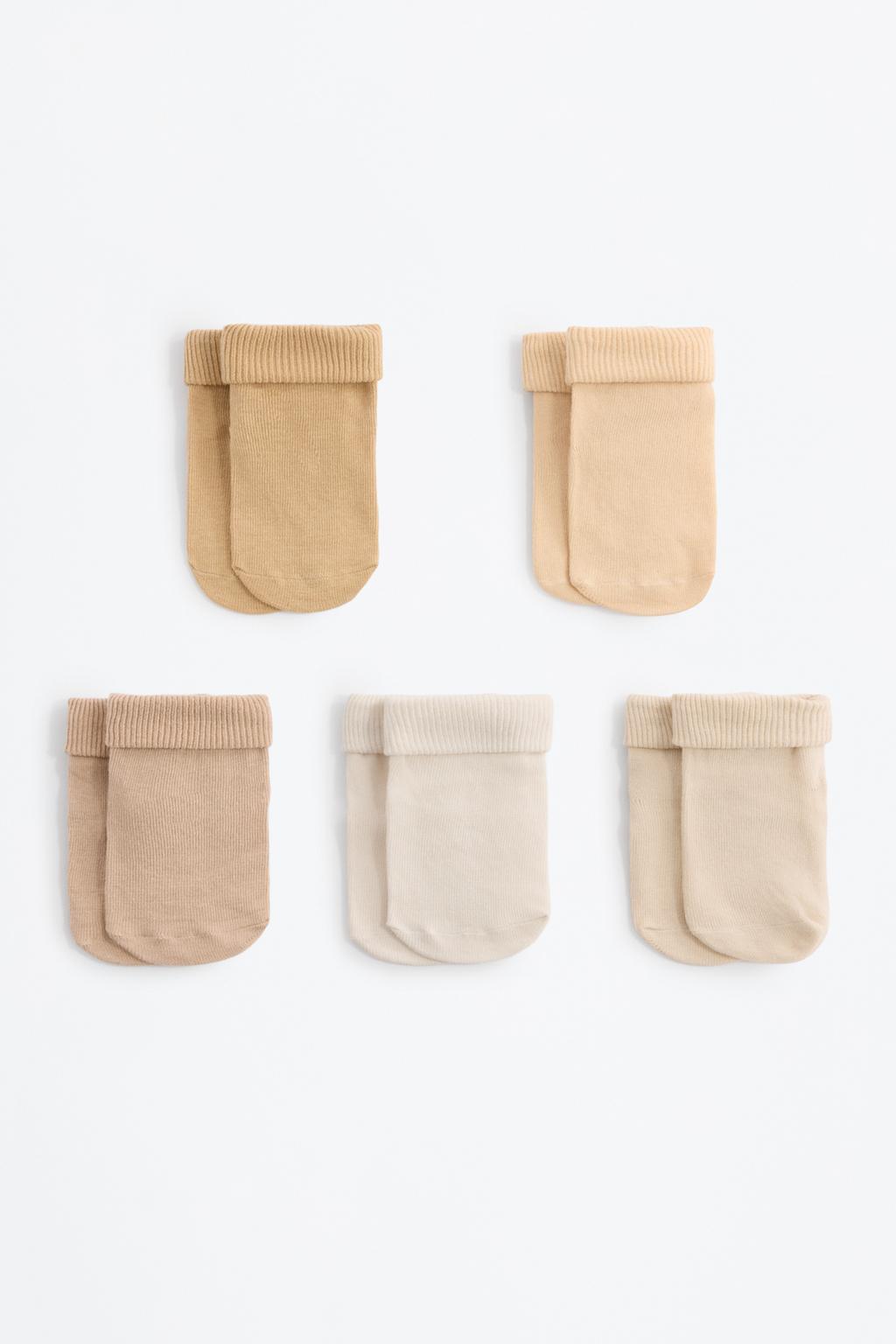 5-pack of non-slip socks