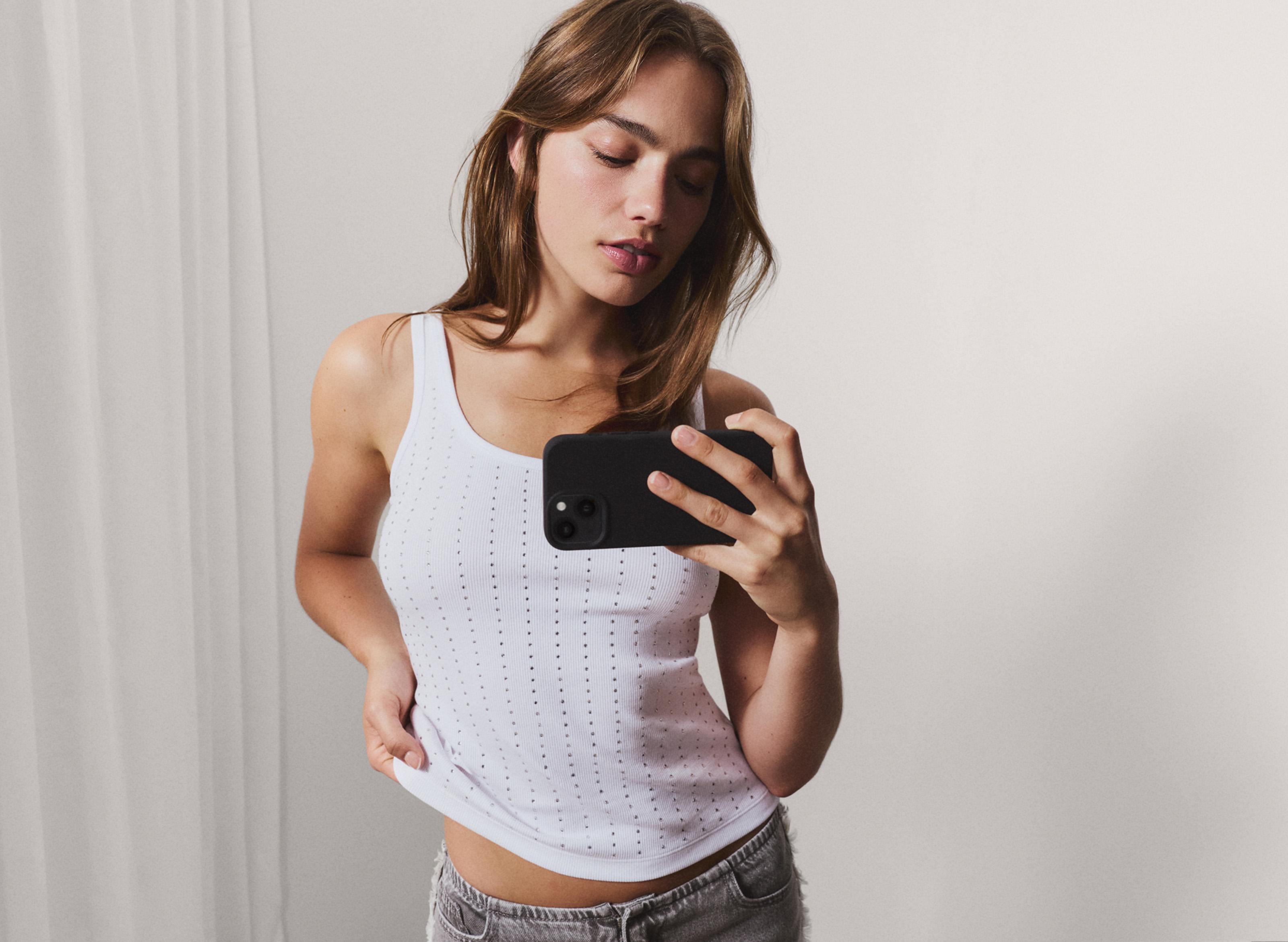 Ribbed rhinestone T-shirt — OFF WHITE