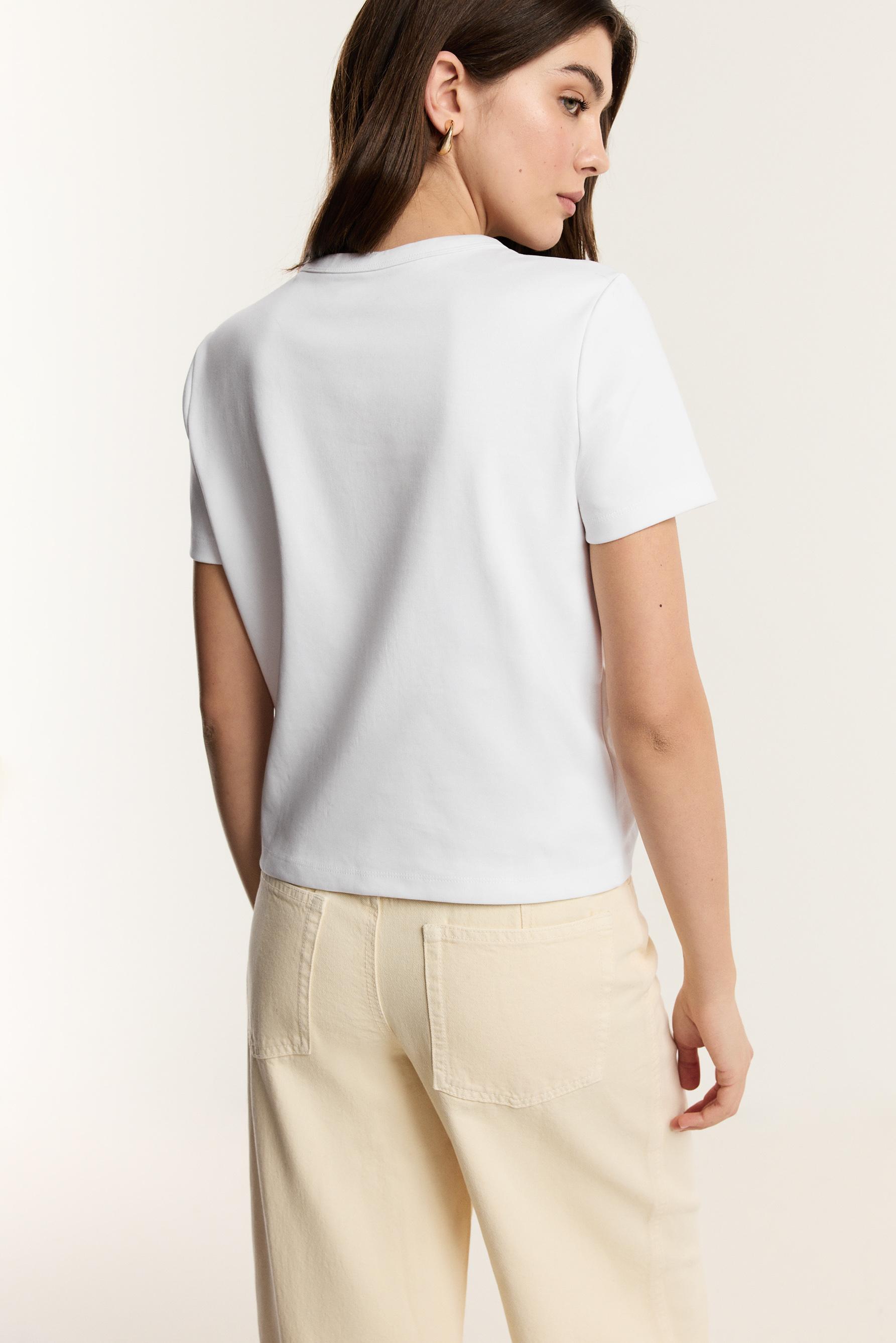Basic short sleeve T-shirt — WHITE