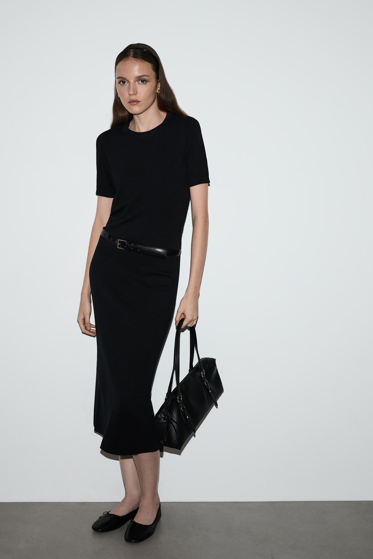 Pencil skirt — BLACK