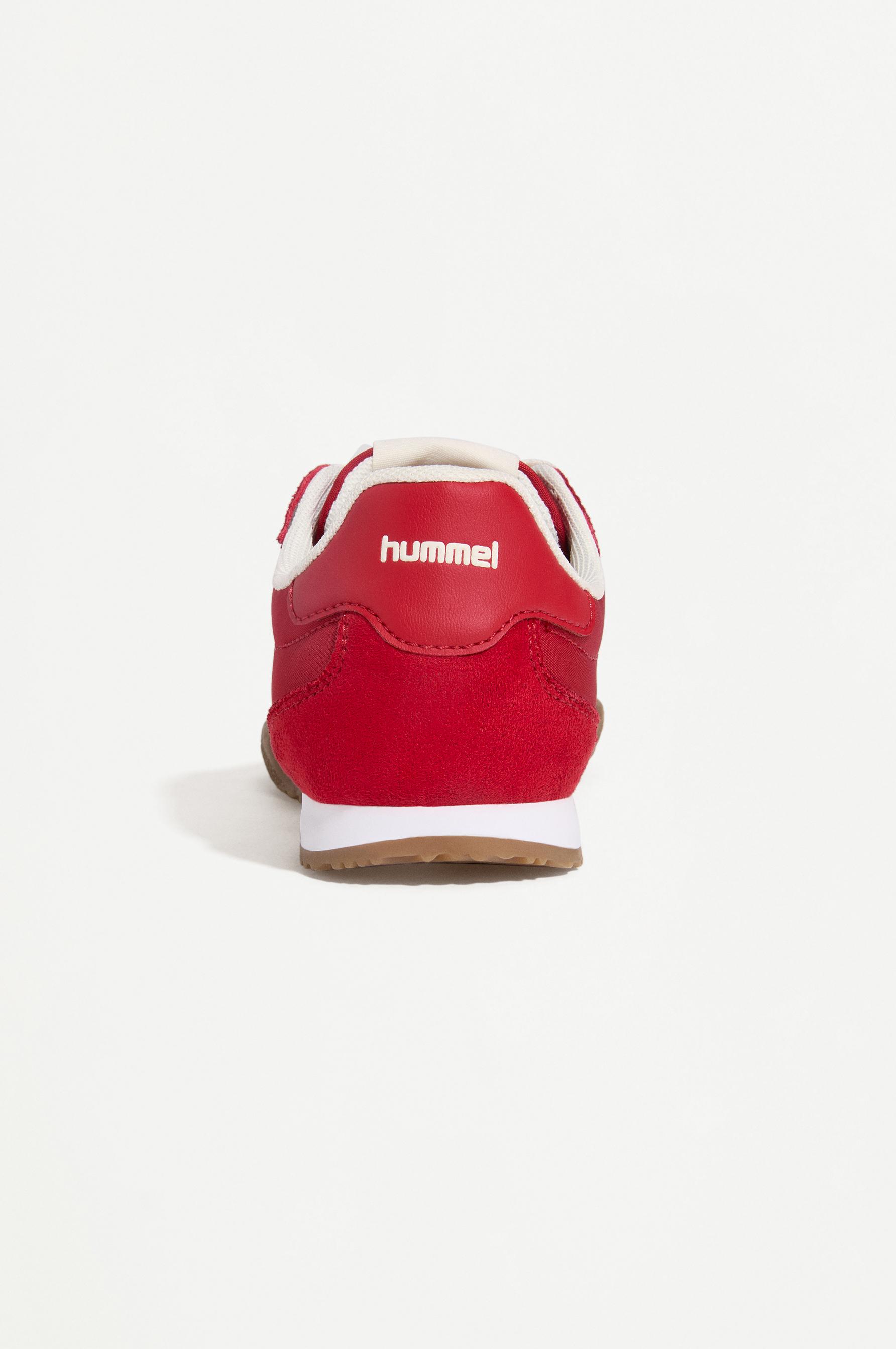 Hummel athletic shoe — RED