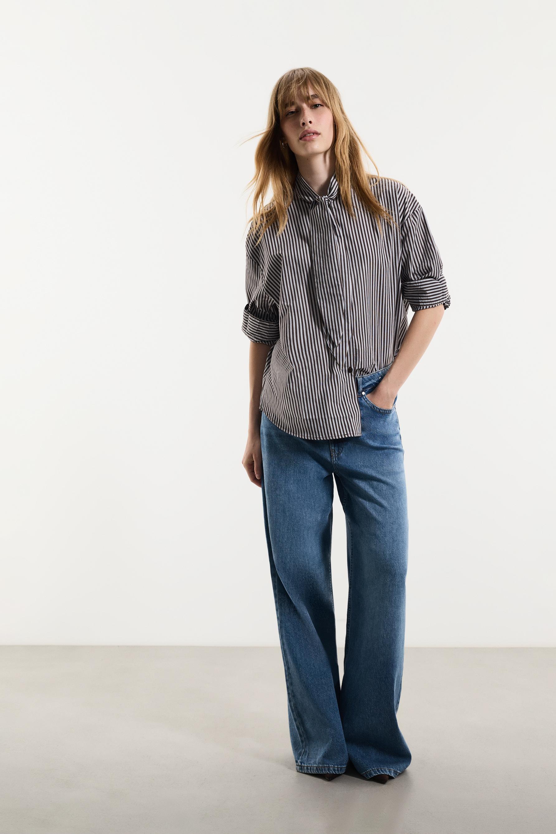 Striped shirt with bow — BROWN/BLUE
