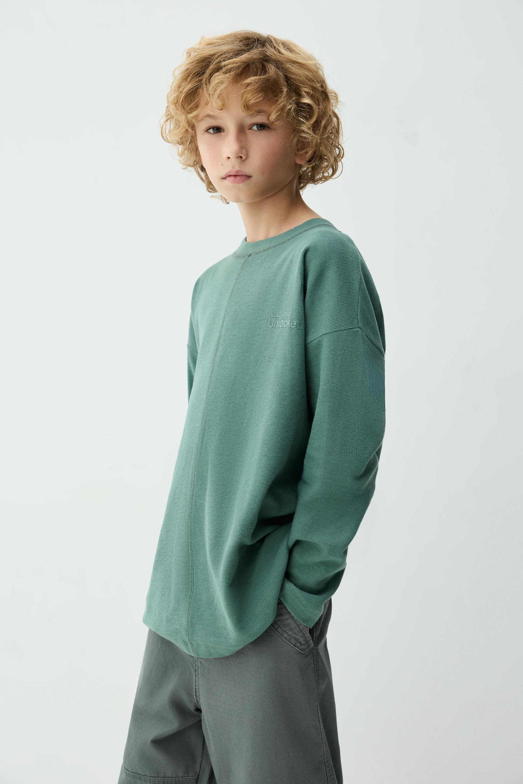 Camiseta gofrada engomados