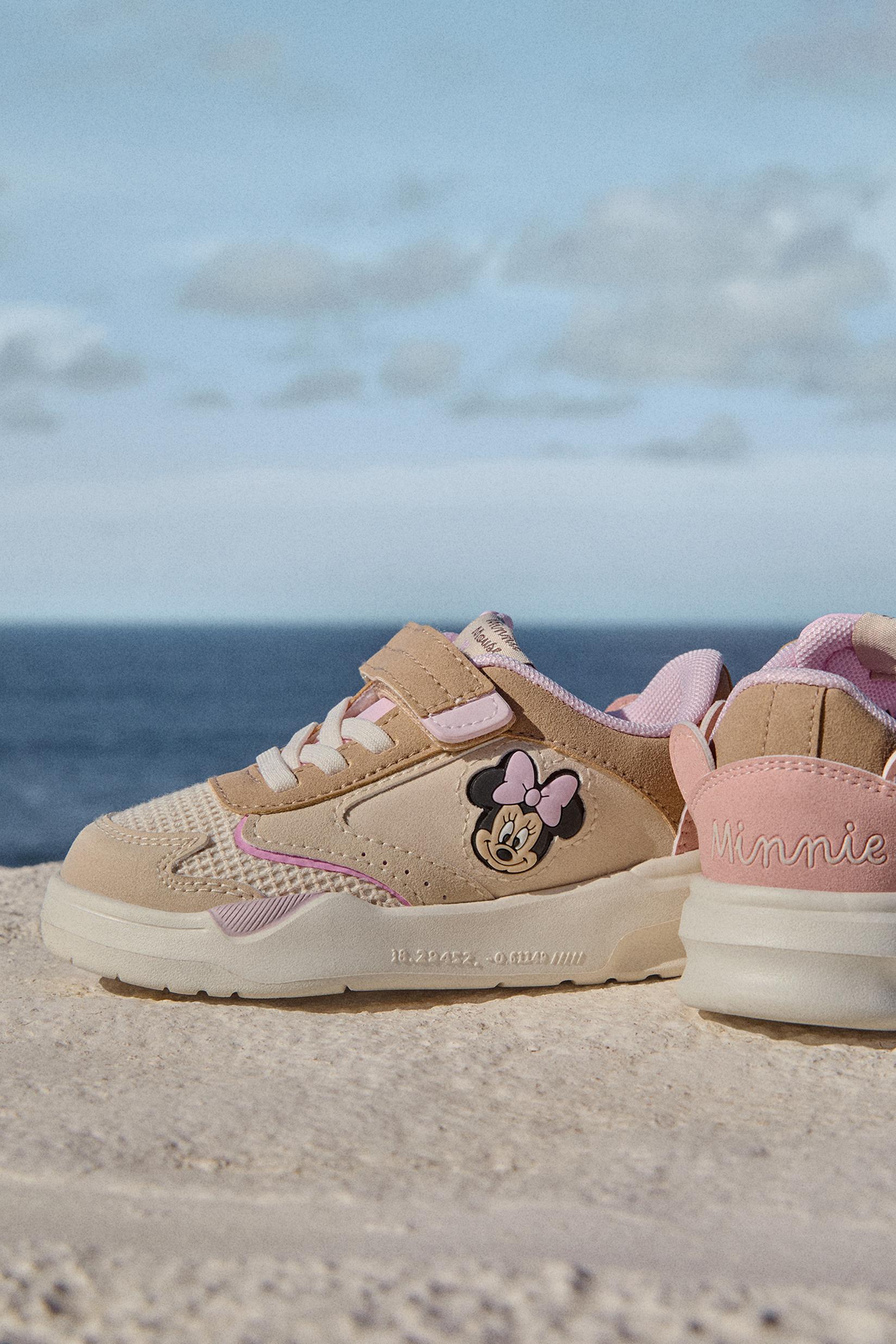 Minnie Mouse ©Disney light-up athletic shoe — BEIGE