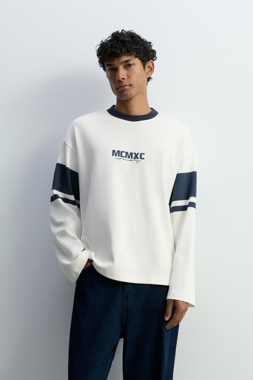 Camiseta estampados contrastes