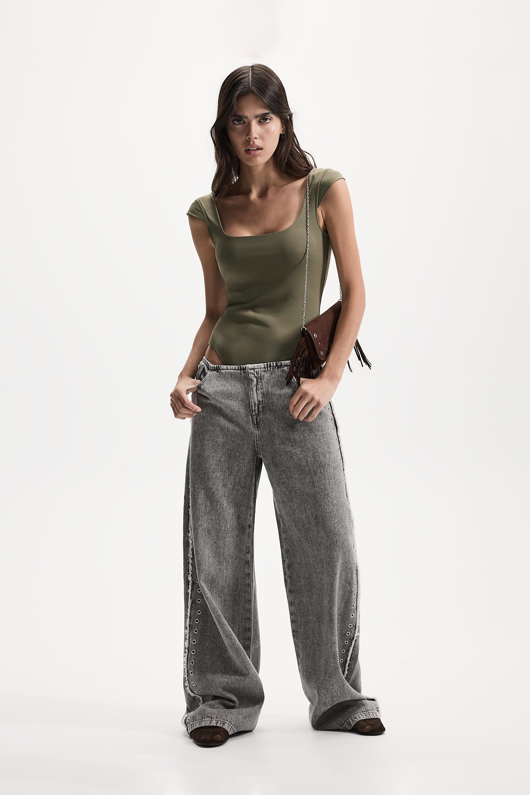 Short sleeve polyamide bodysuit — KHAKI