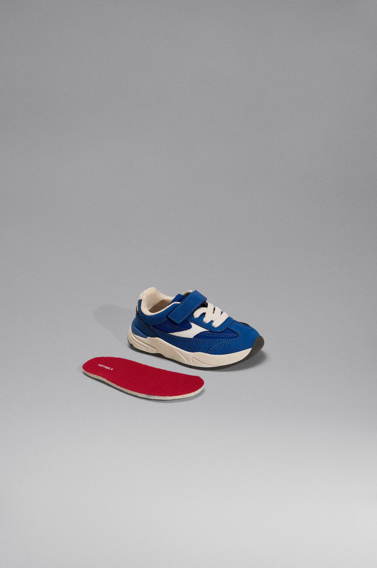 Mixed barefoot-style sneakers — ELECTRIC BLUE