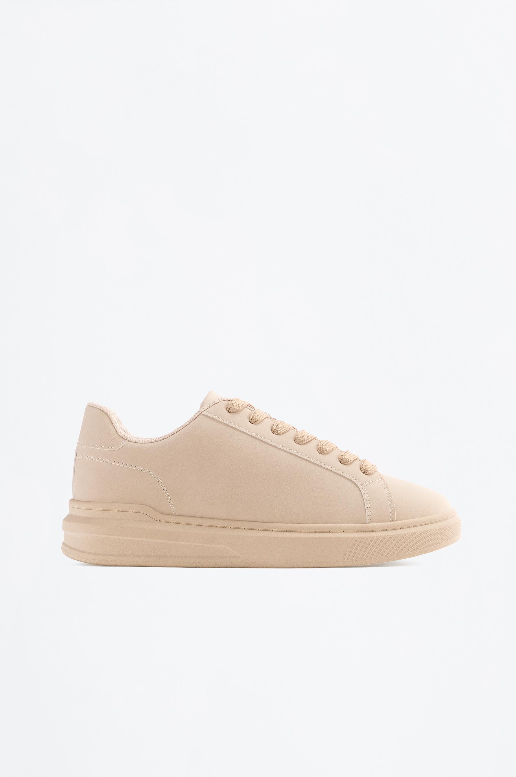 Voluminous casual sneaker — BEIGE