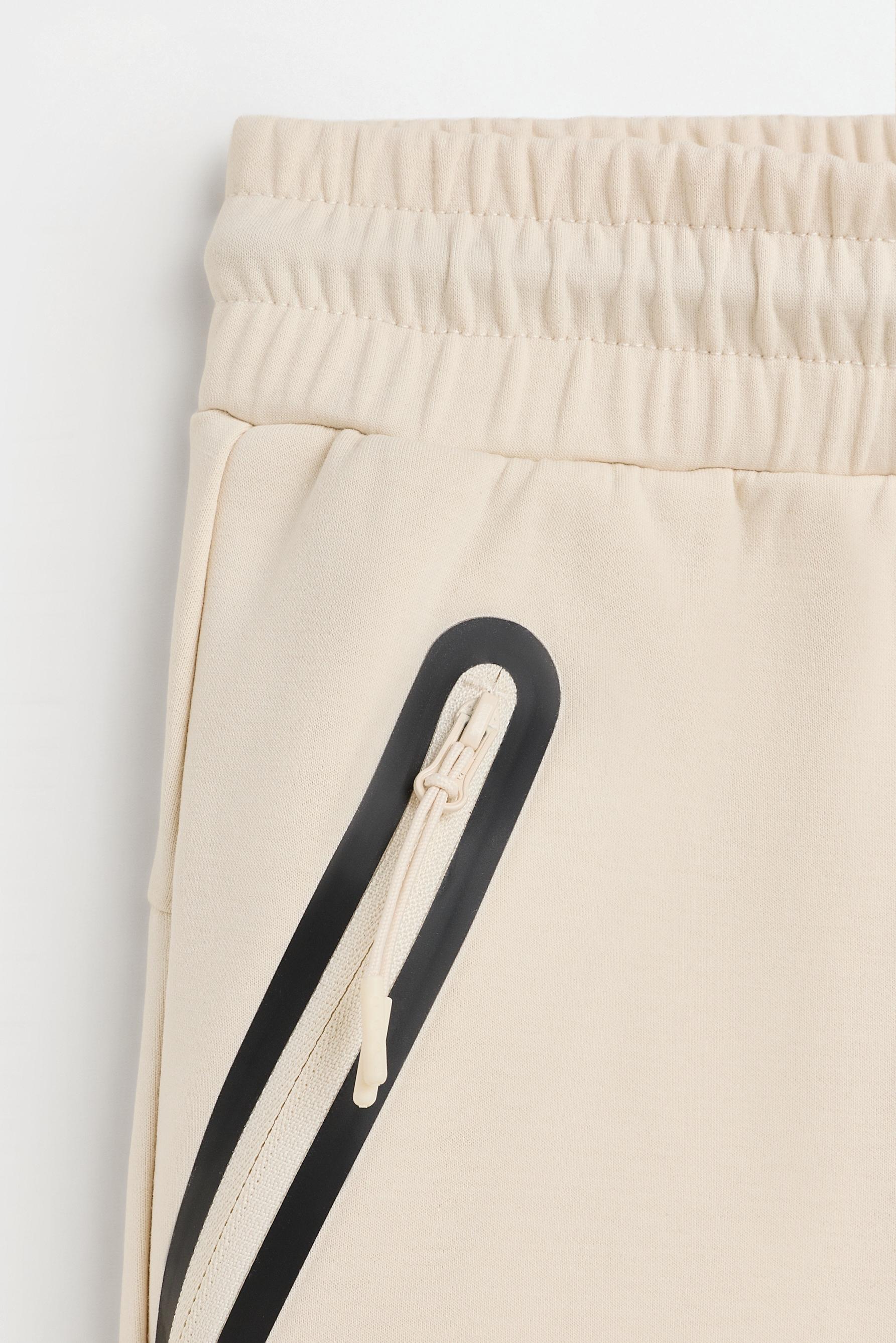 Basic interlock Bermuda shorts — PALE SAND