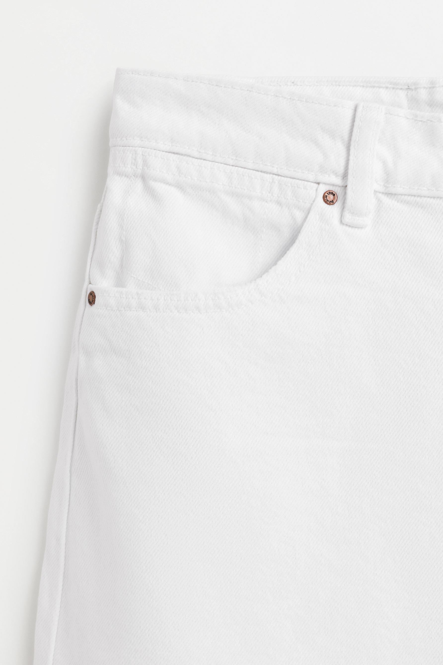 Basic mom fit denim shorts — WHITE