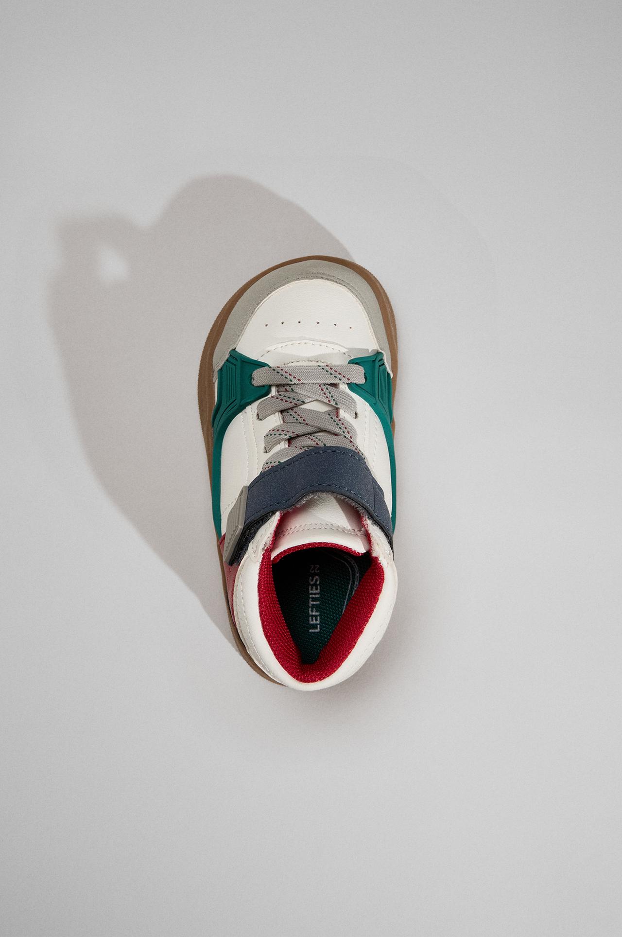 High-top sneaker — WHITE
