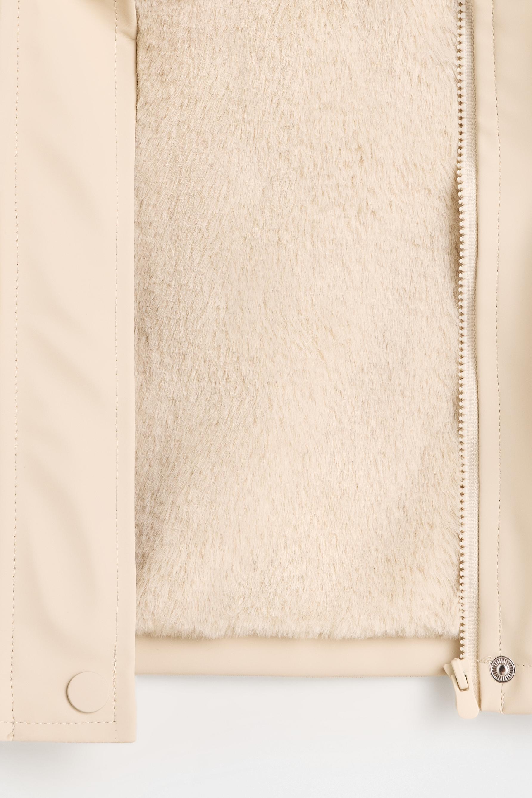 Rubberised raincoat — BEIGE