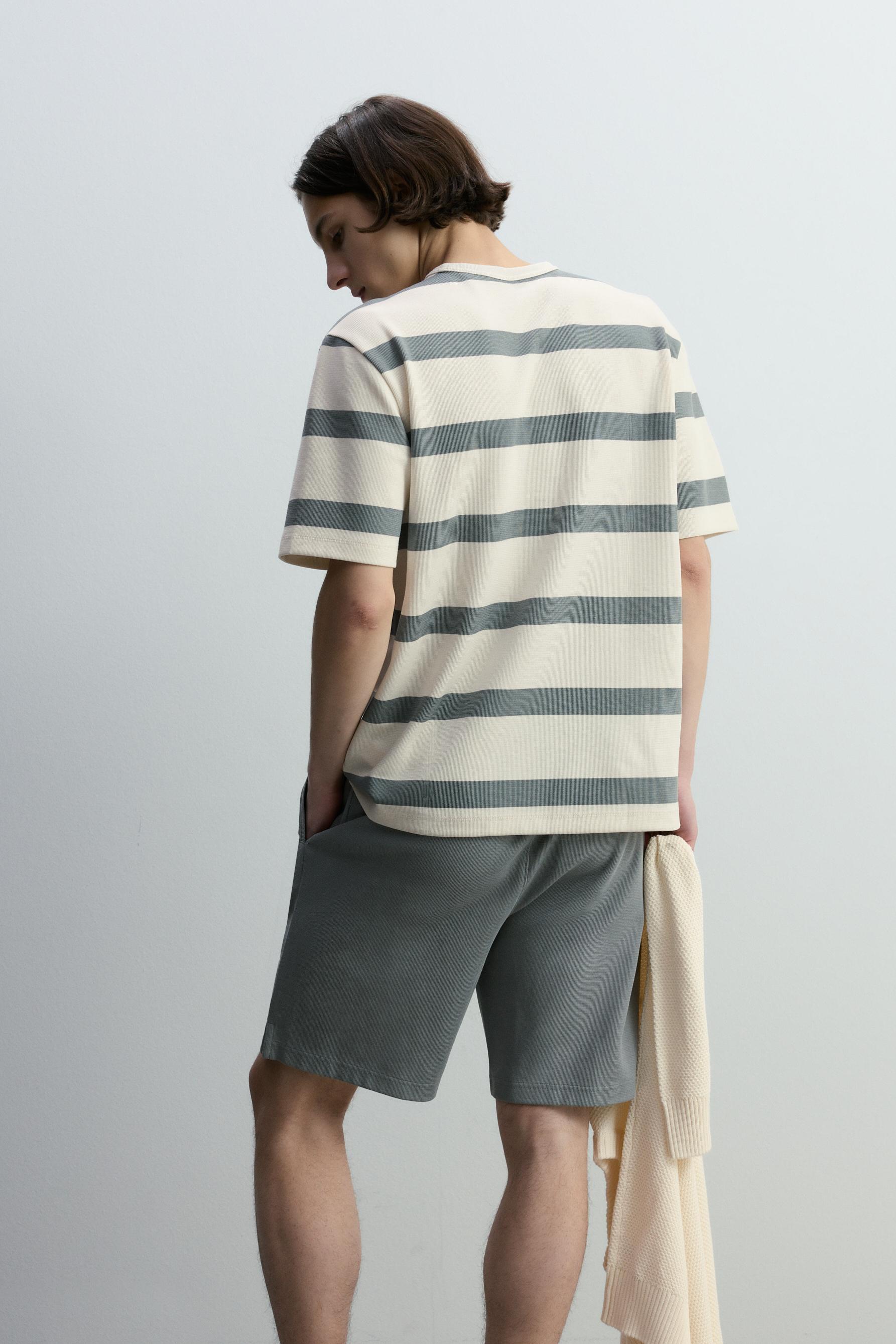 Textured striped T-shirt — BLUE GREY