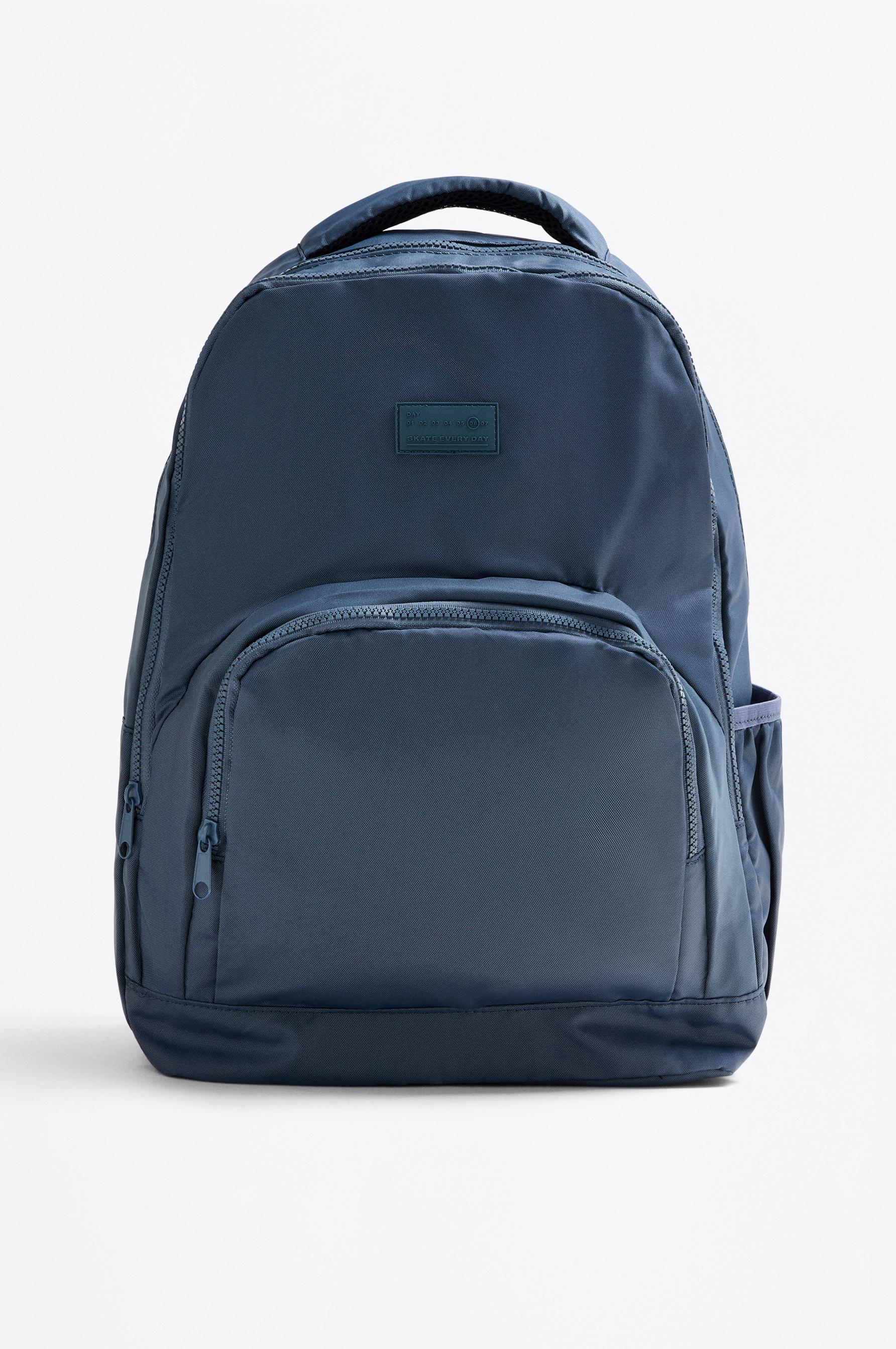 Mochila escolar bolsillos