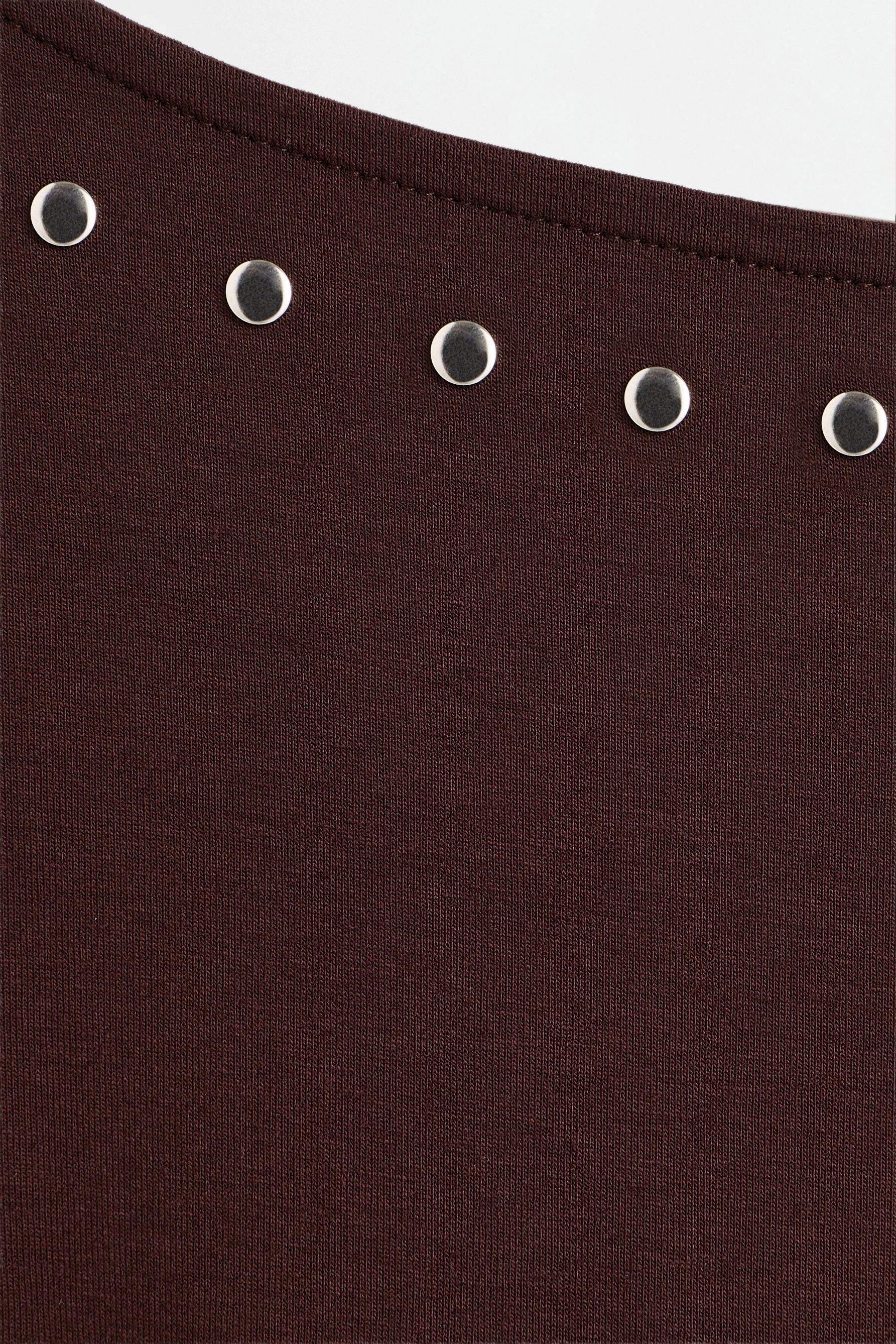 Studded T-shirt — CHOCOLATE