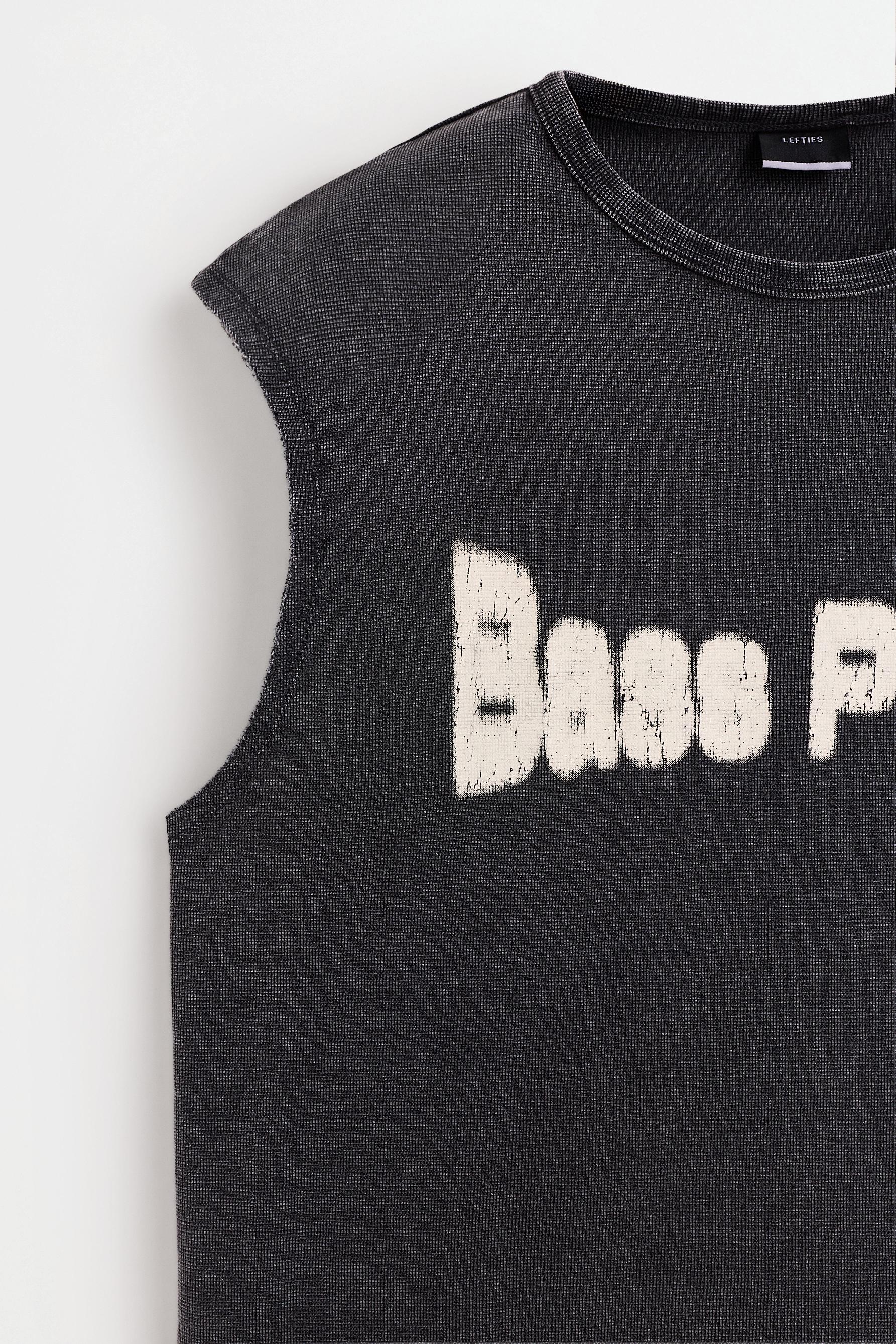 Printed Sleeveless T-shirt — BLACK