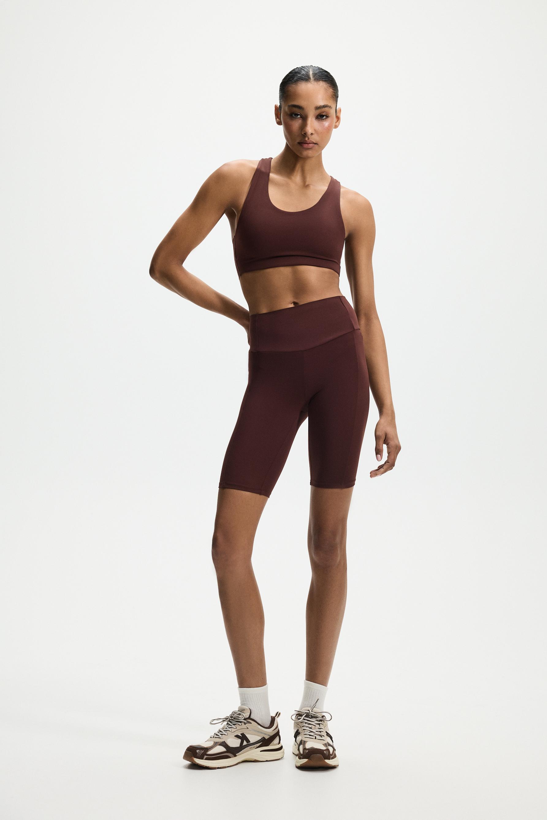 Shaping effect sports cycling leggings. — WINE