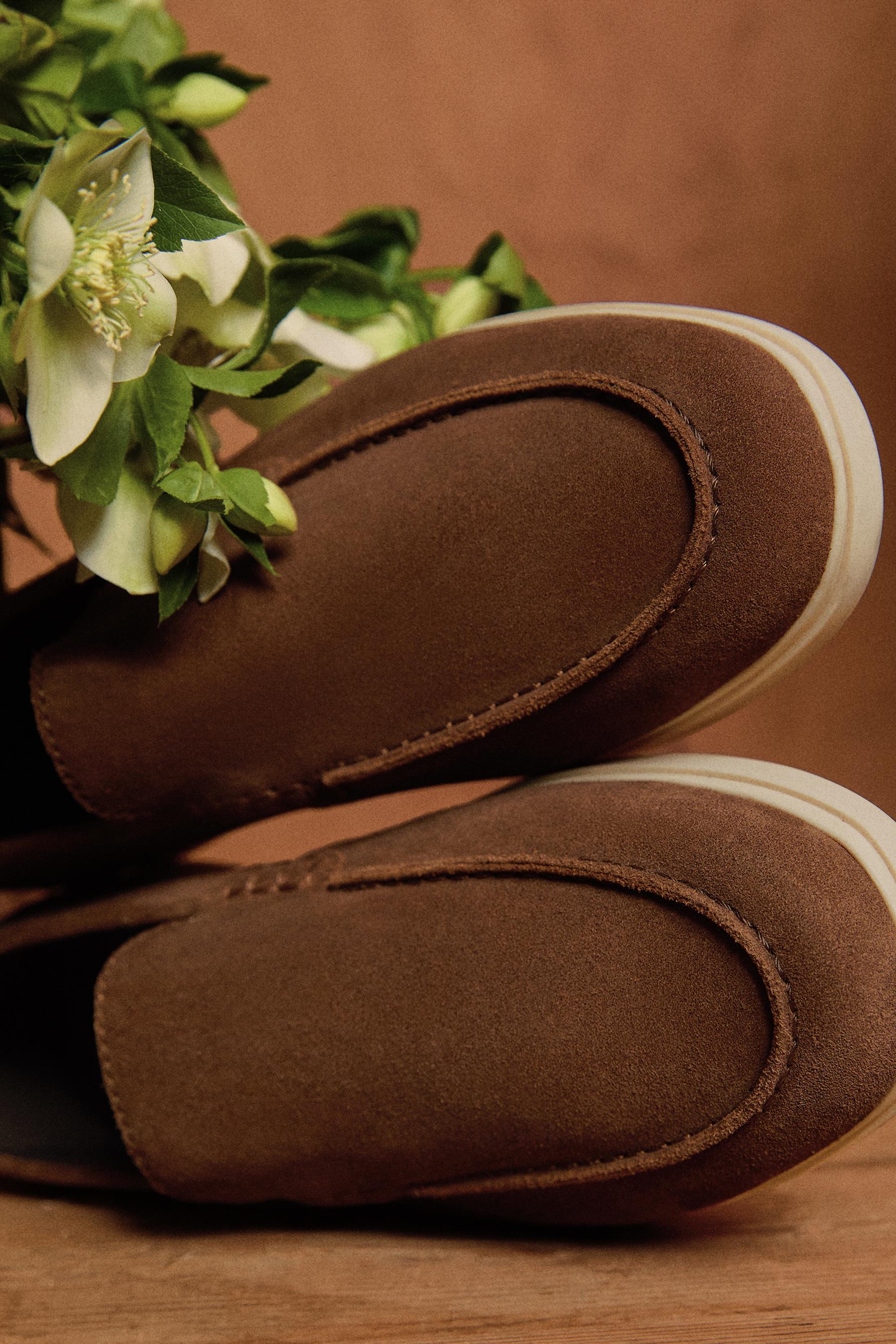 Casual leather loafers — BROWN