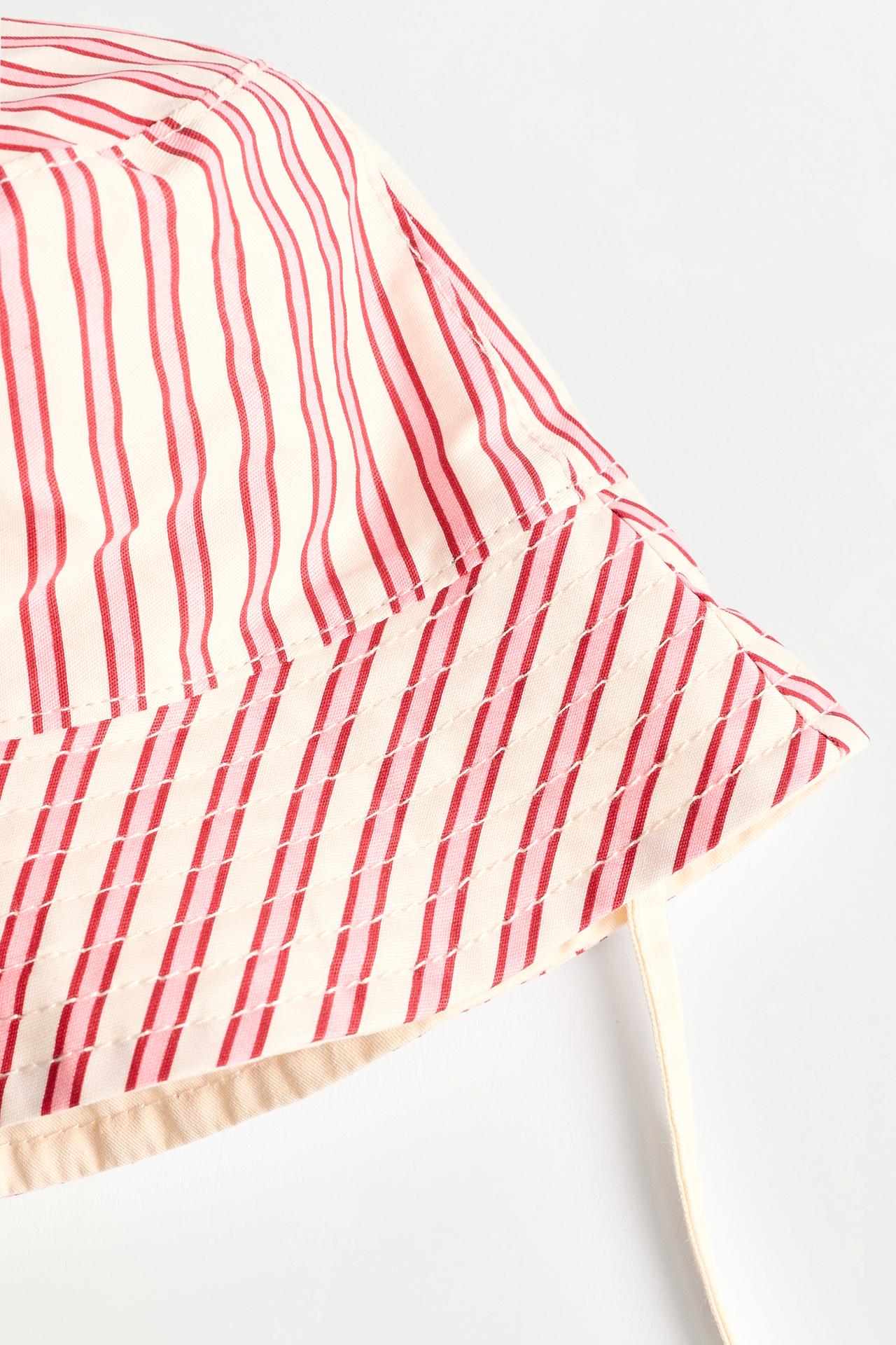 Striped bucket hat — VARIOUS