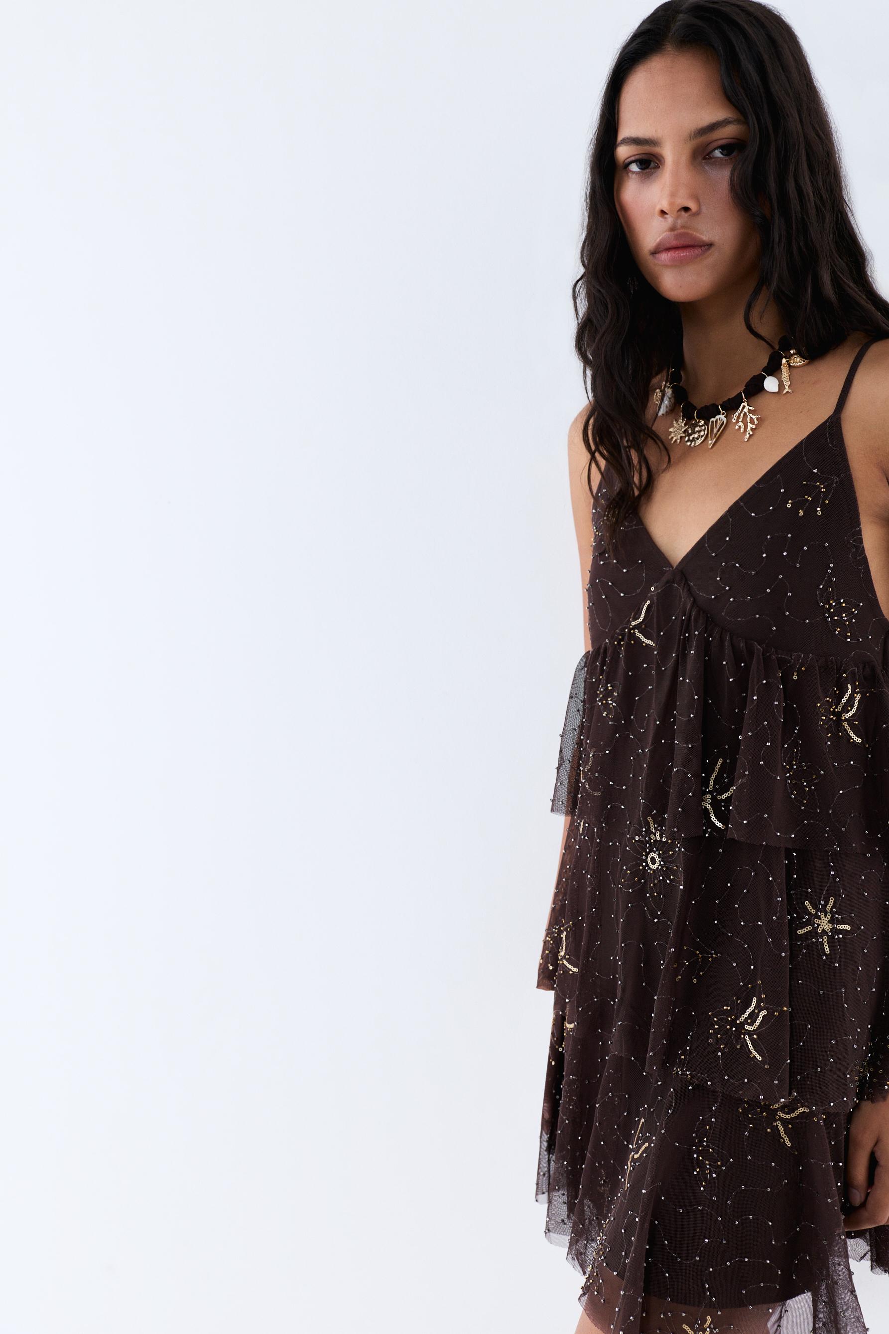 Short dress with rhinestone embroidery — BROWN