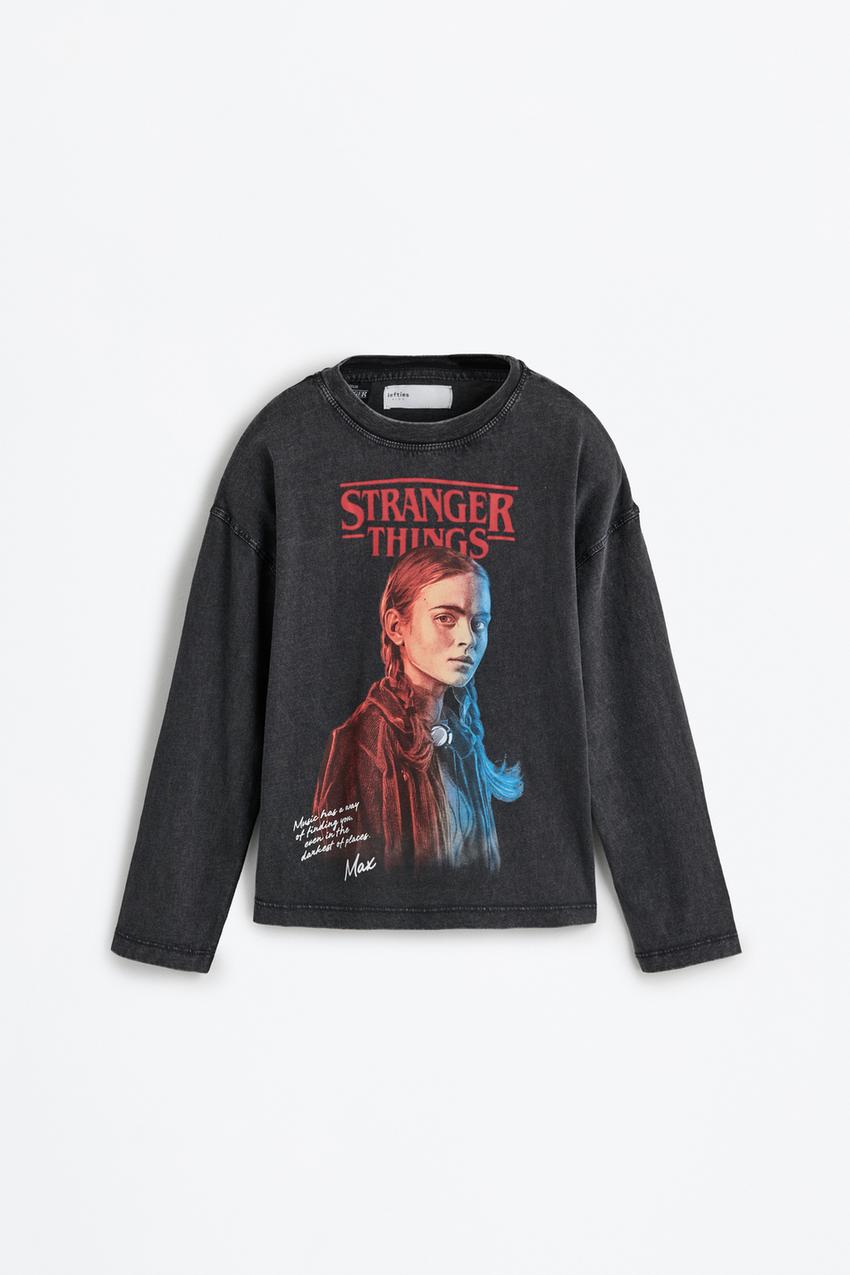 Playera Max Stranger Things™/© Netflix PRENDAS FAMILIARES