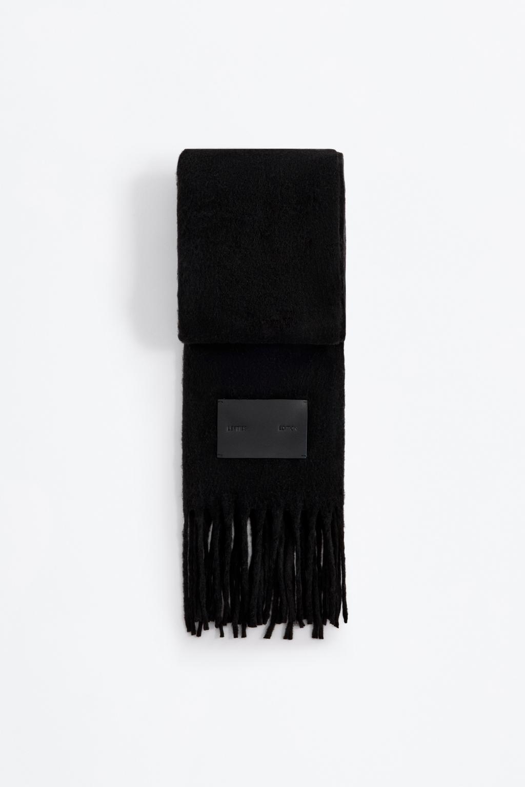 Lefties Edition fringed scarf