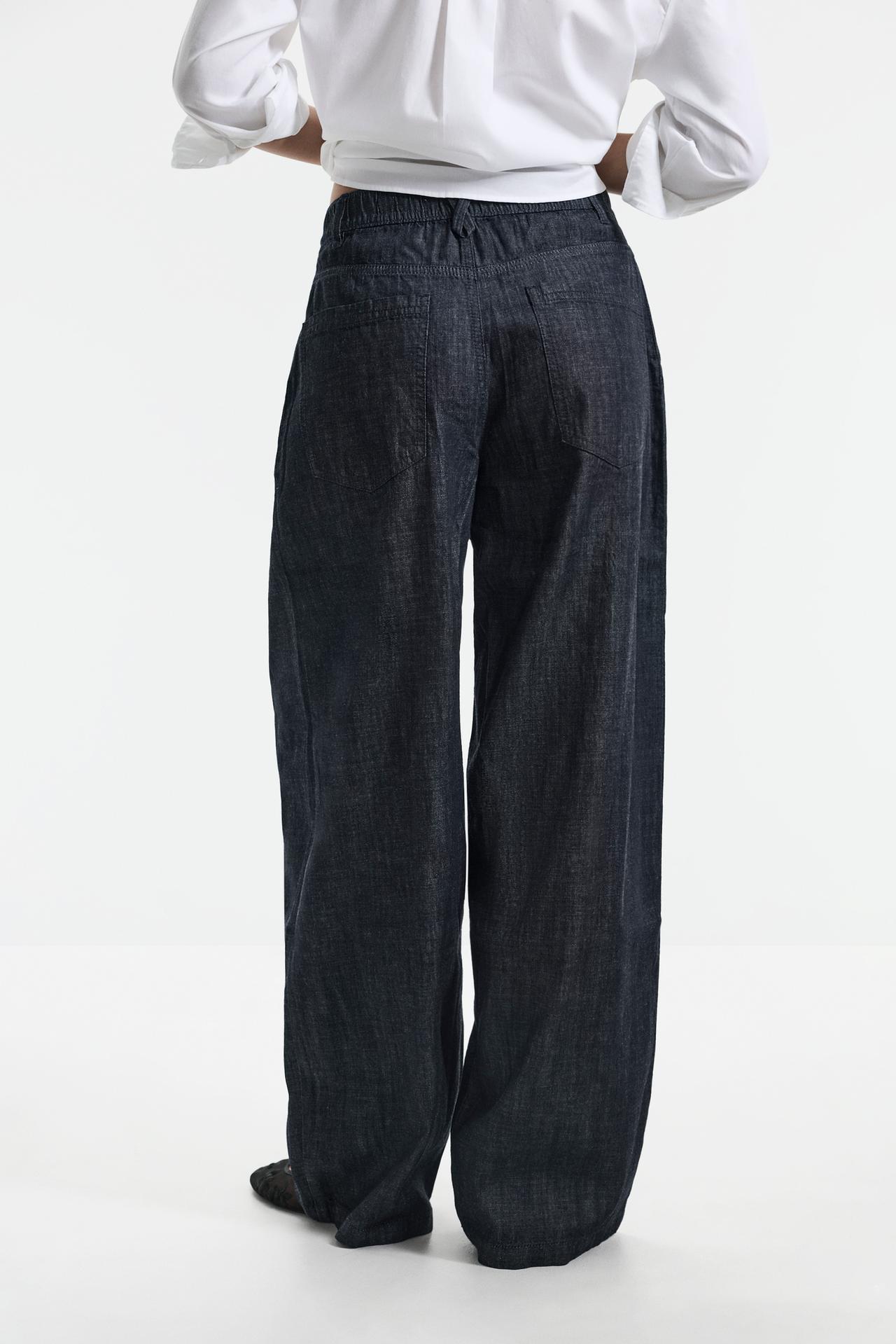 Barrel-leg darted trousers — NAVY