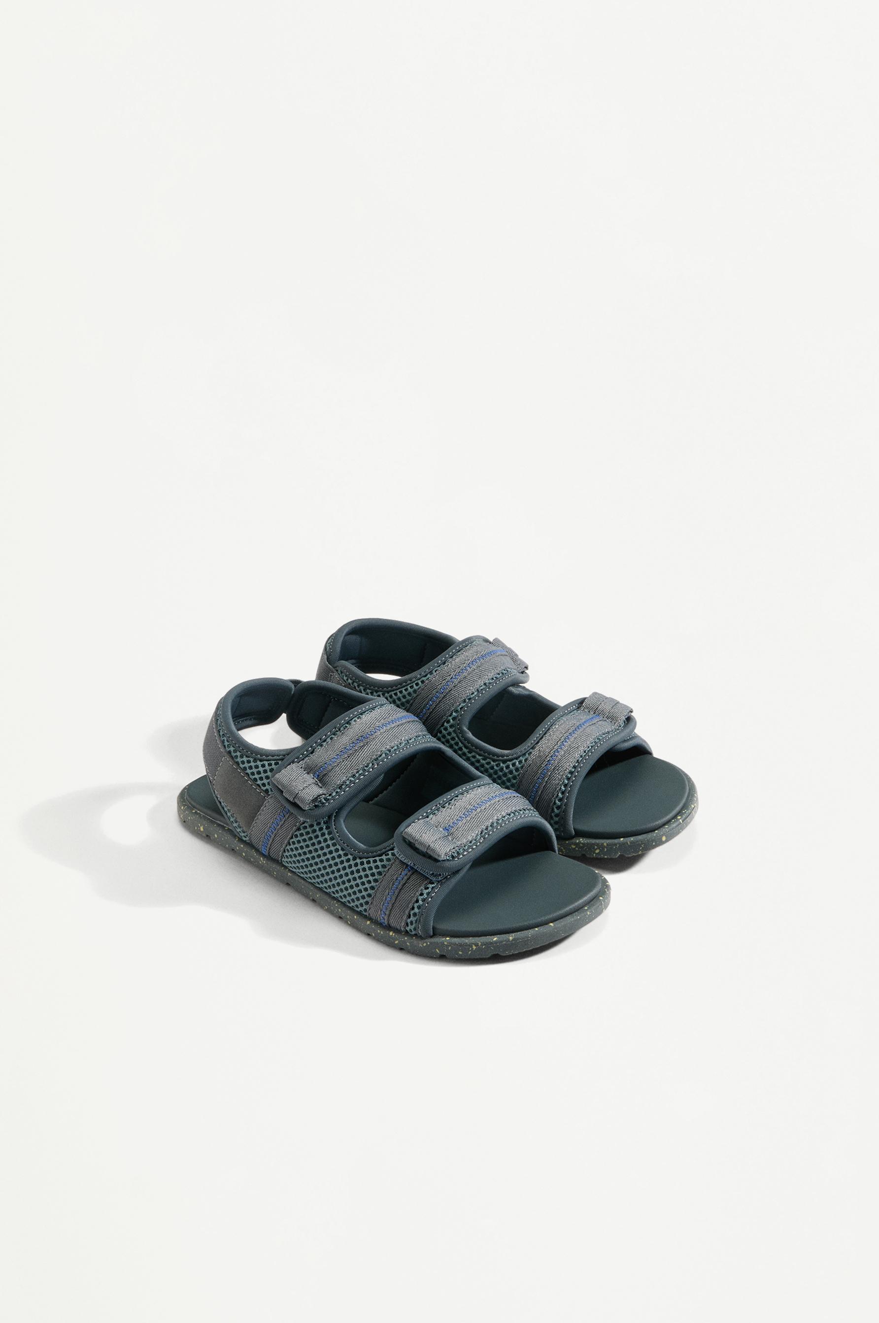 Kids' adventure barefoot sandals — GREY