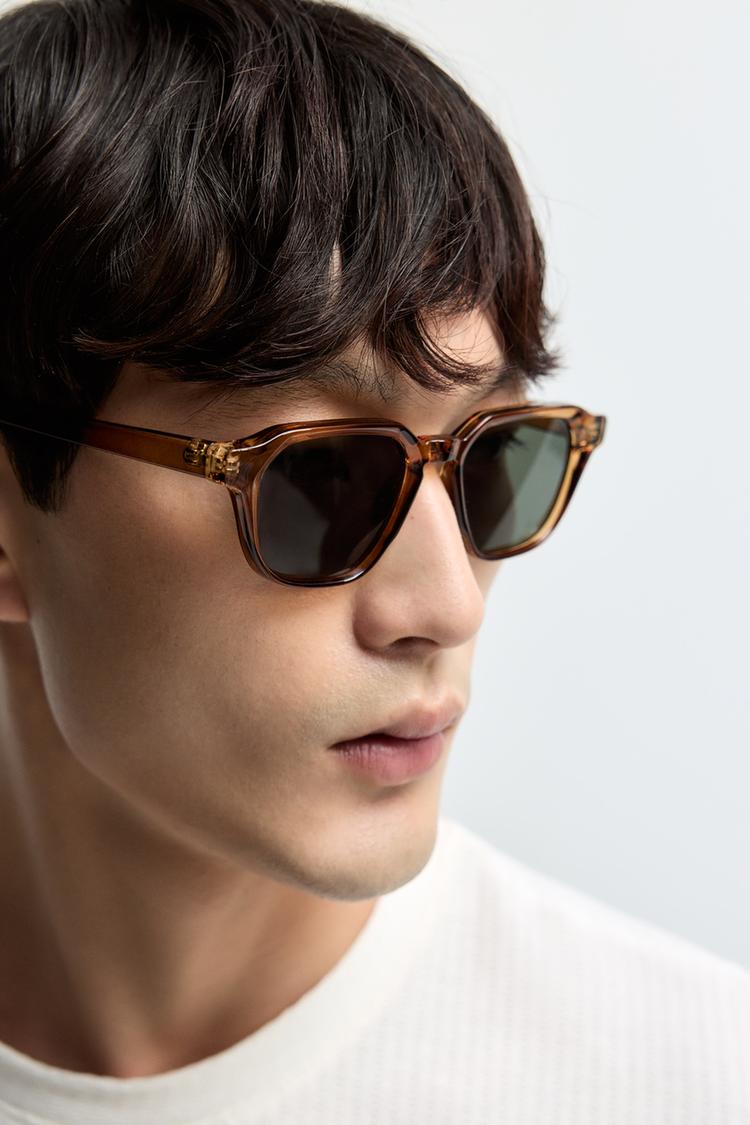 Square sunglasses — GREEN