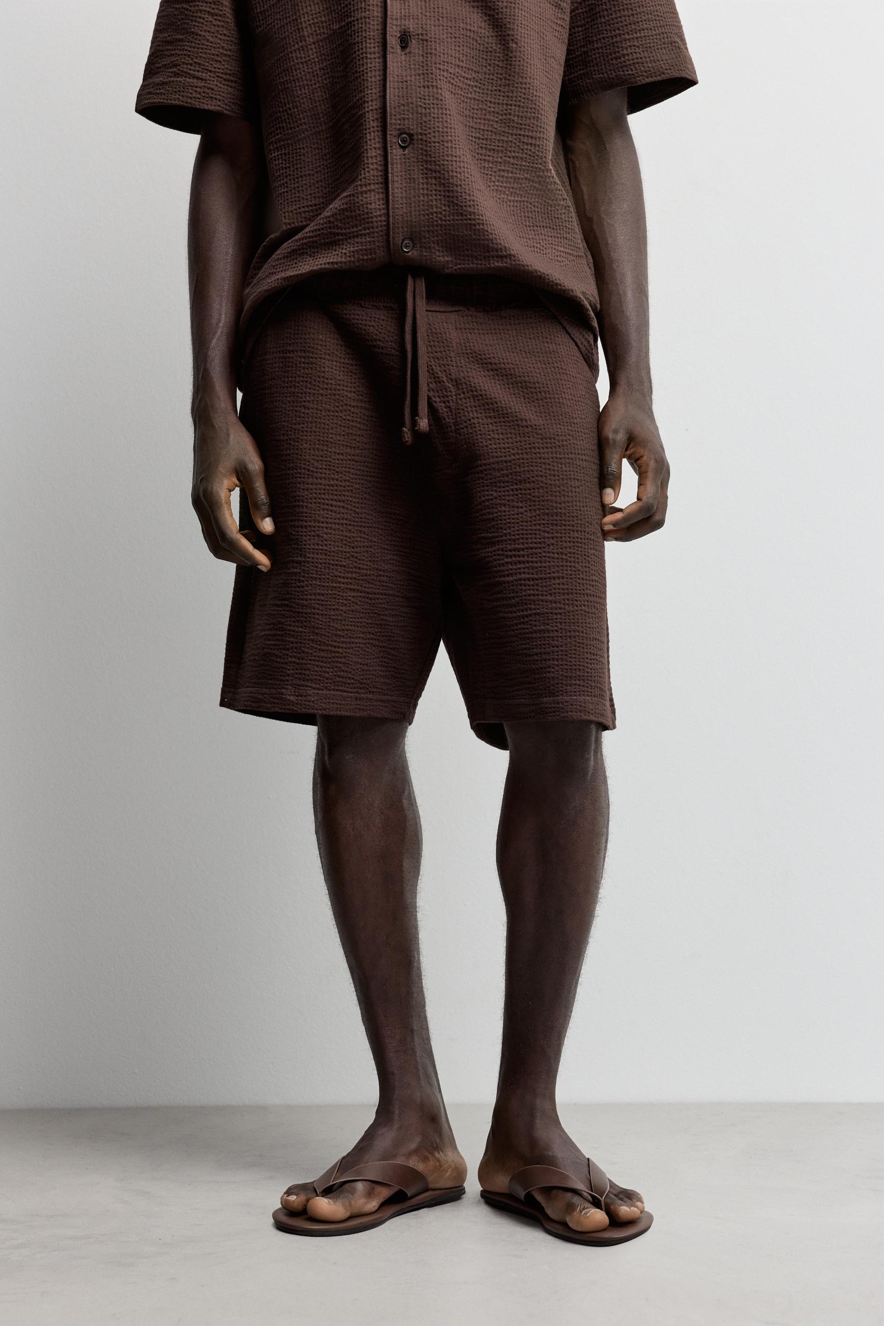 Seersucker Bermuda shorts — CHOCOLATE