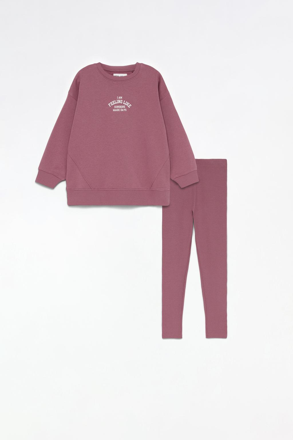 Sweatshirt and leggings set