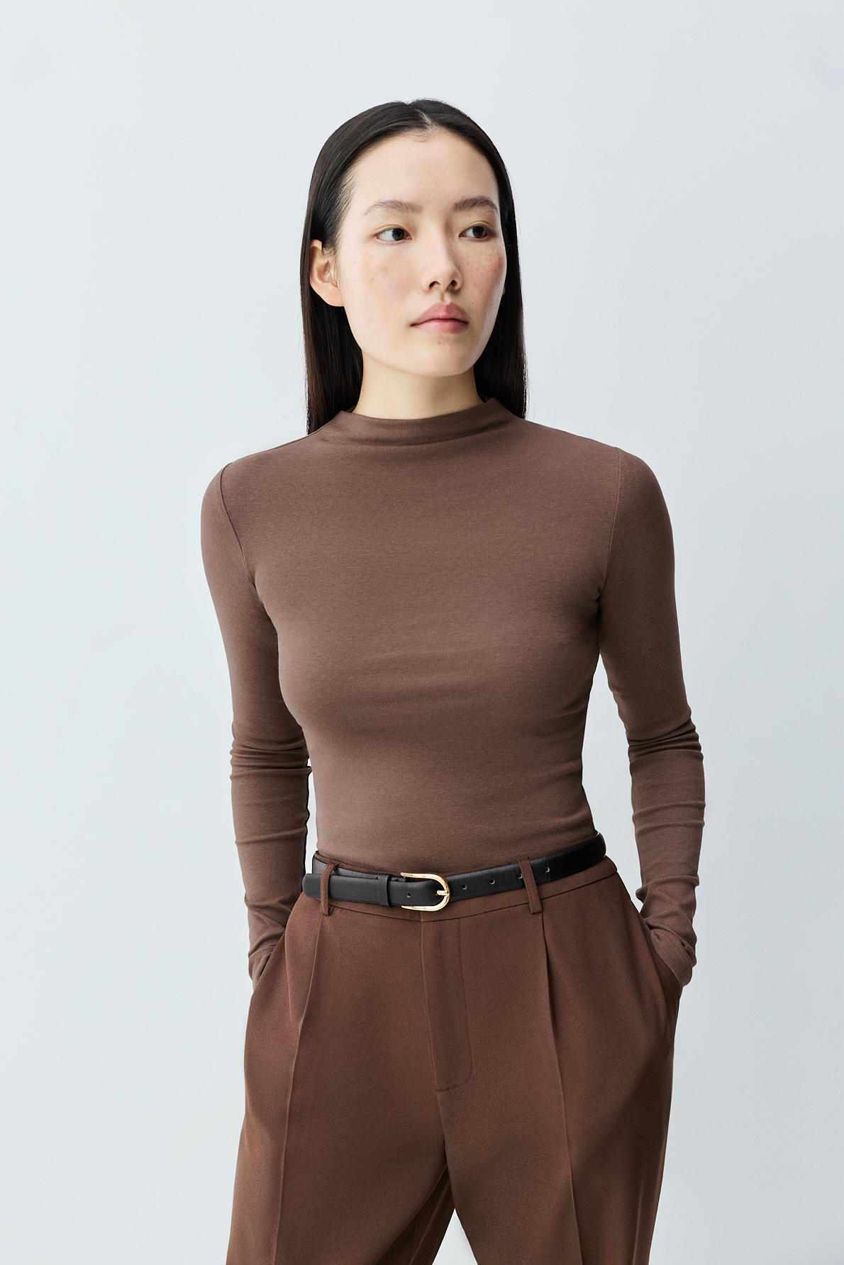 Camiseta cuello perkins