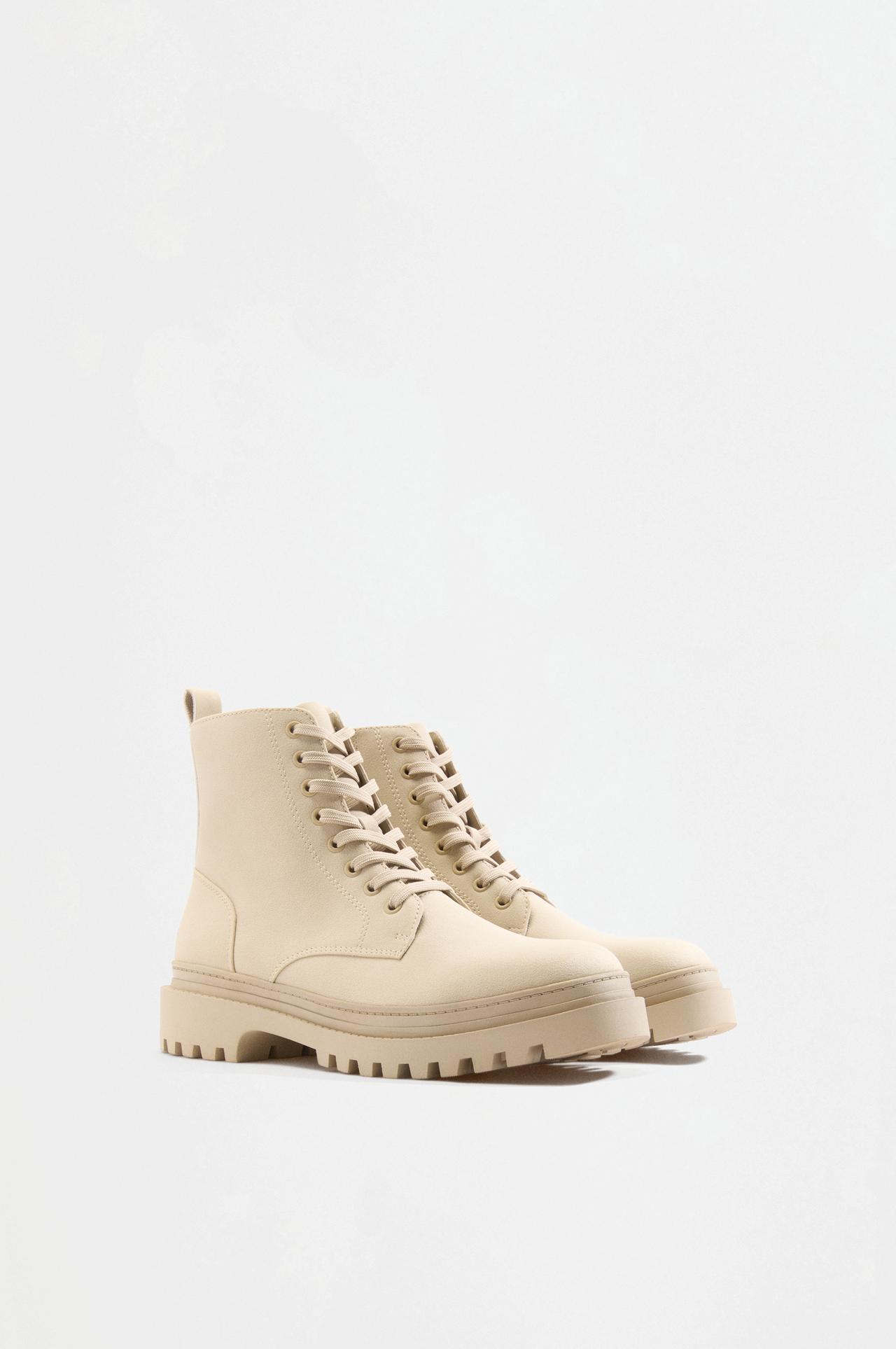 Track Boots — BEIGE