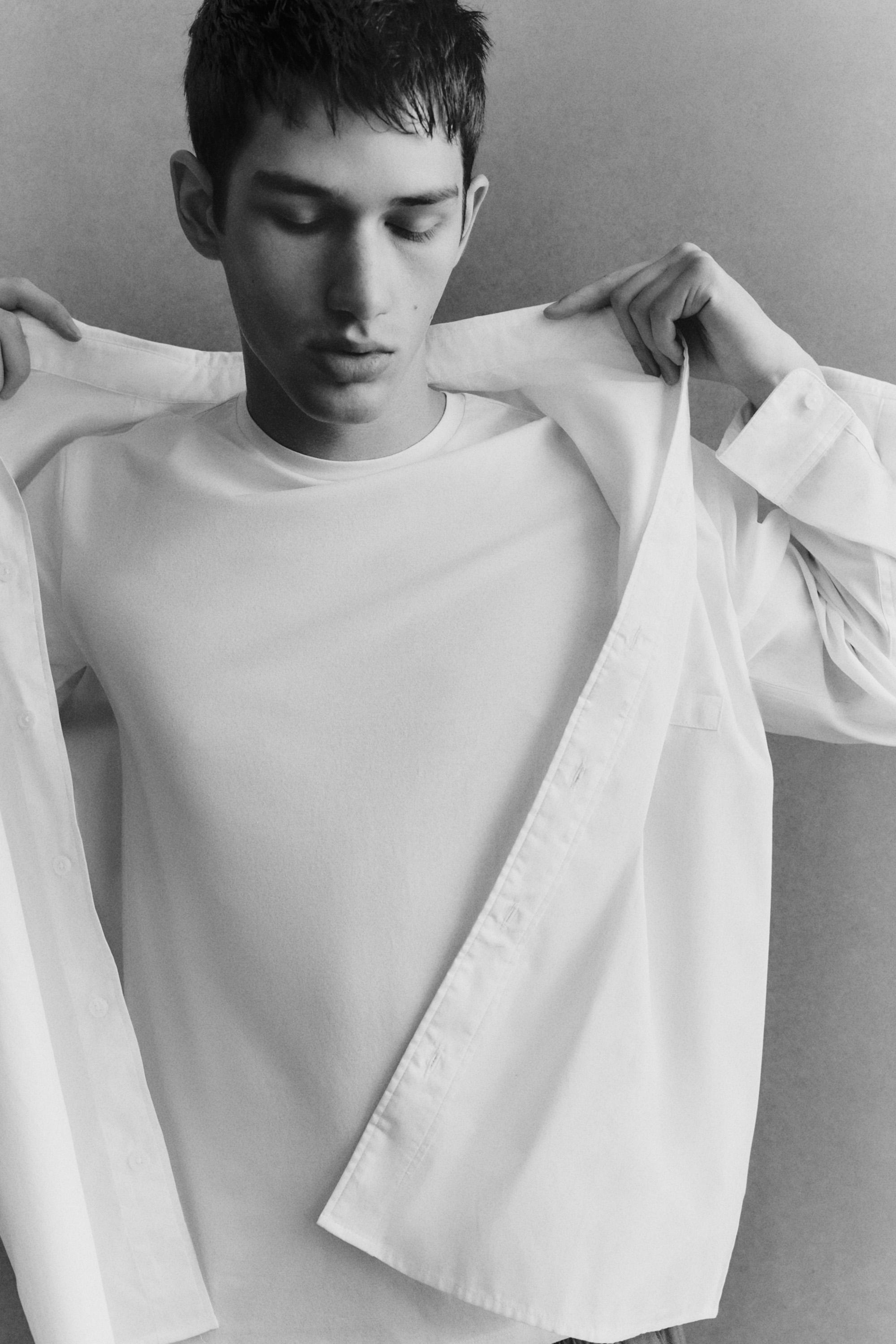 Soft slim fit T-shirt — WHITE