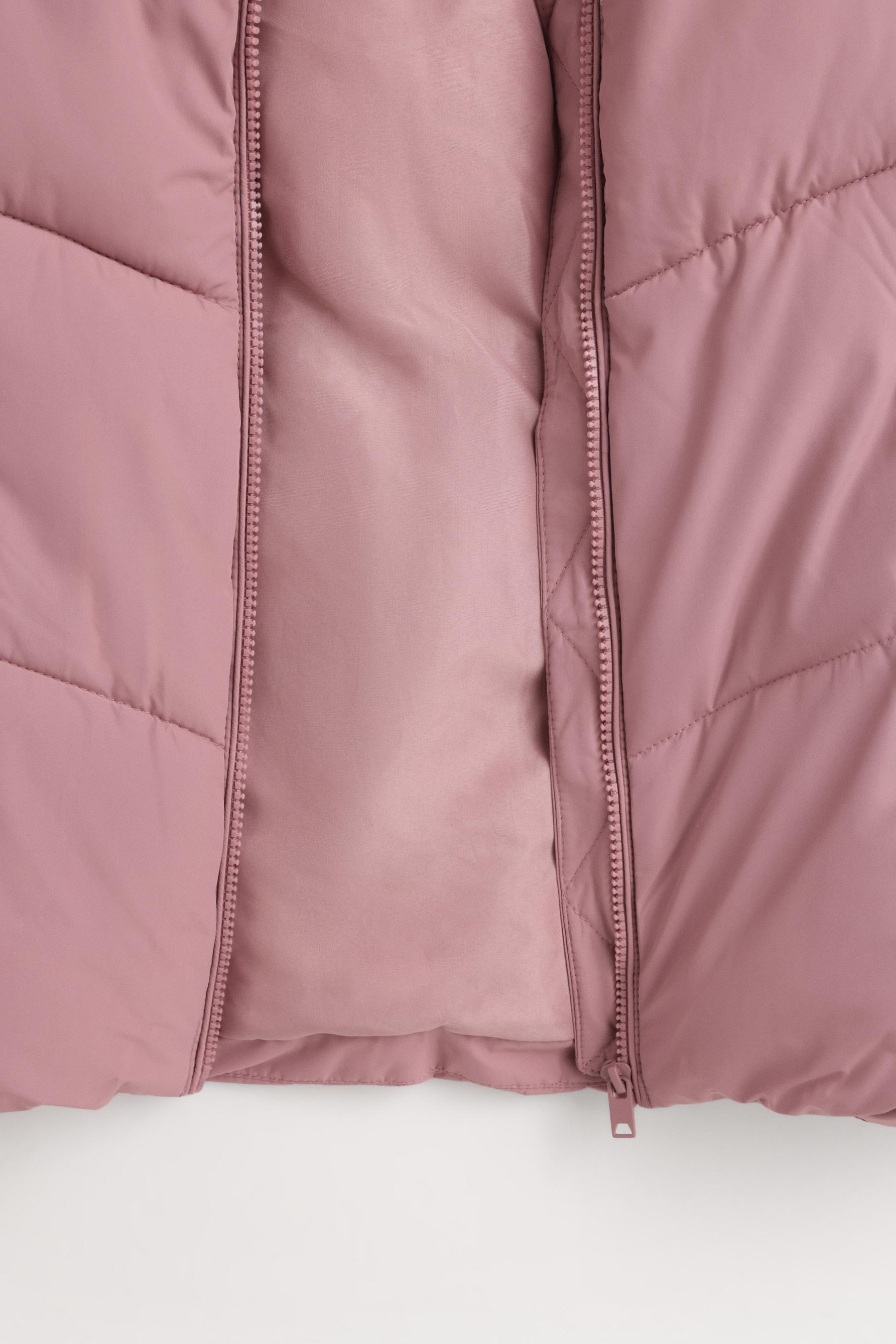 Long padded gilet — BEIGE