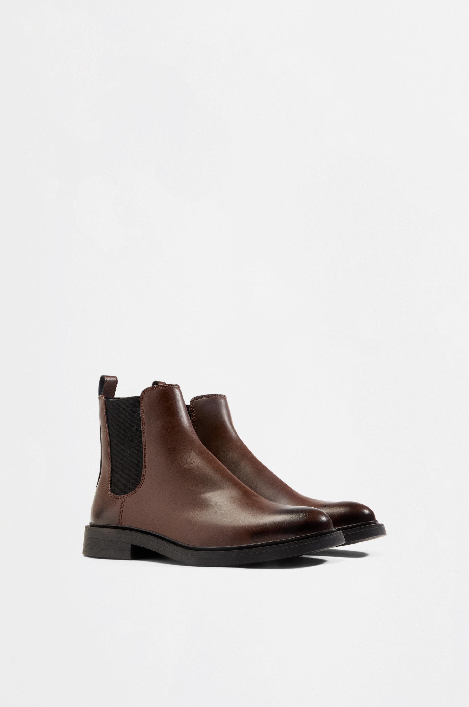 Chelsea boots — BROWN