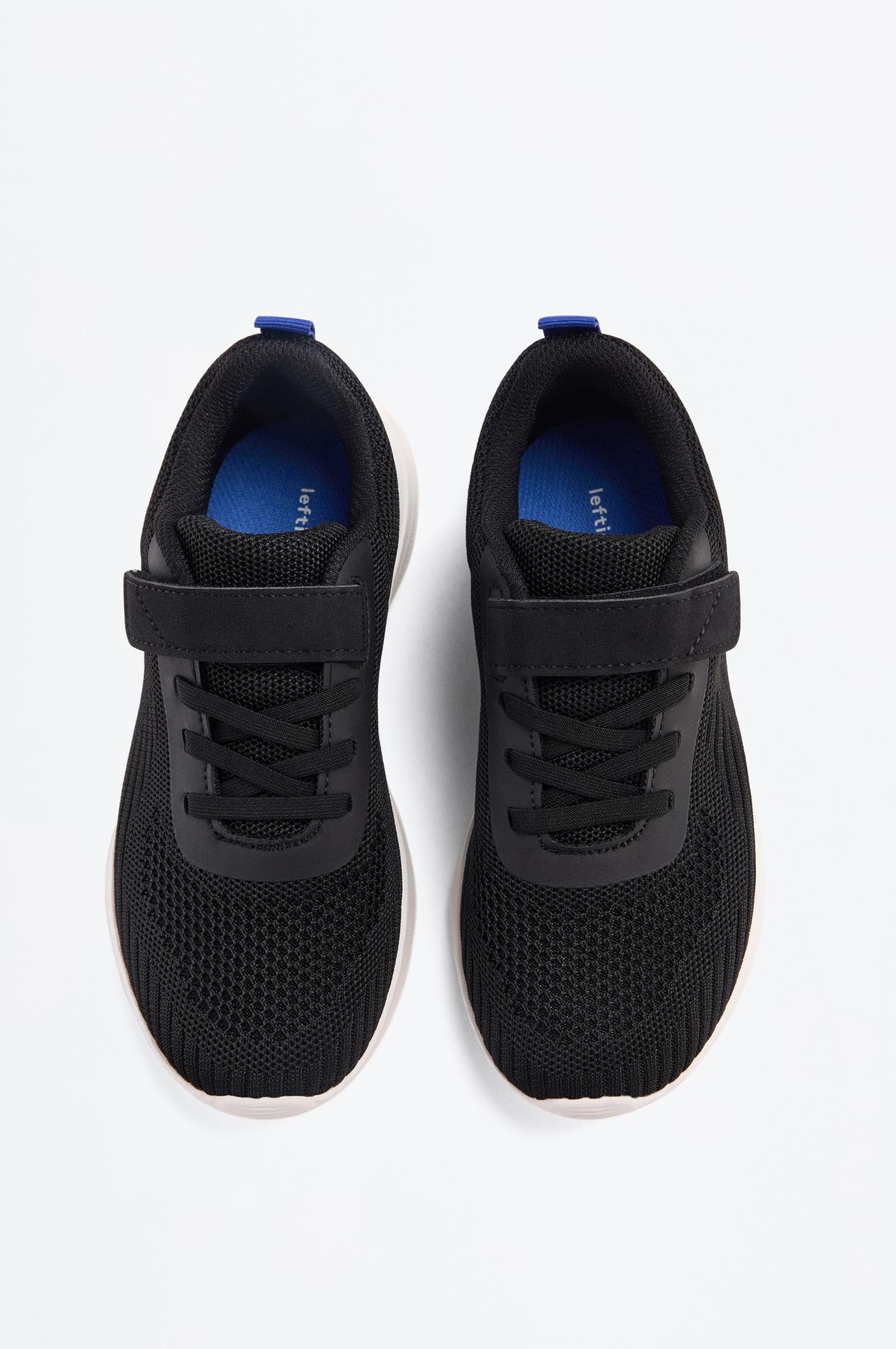 Woven sports shoes — BLACK