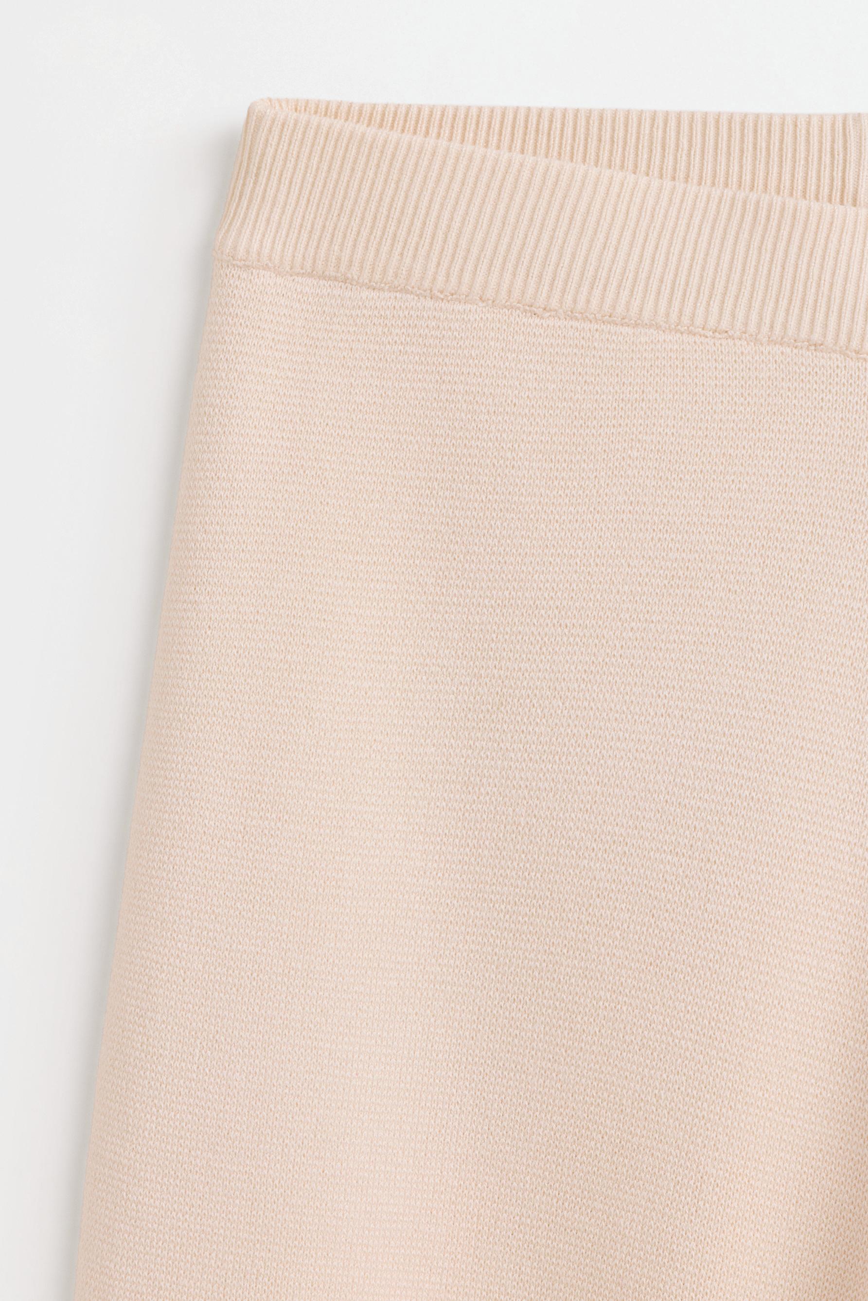 Knit trousers — BEIGE