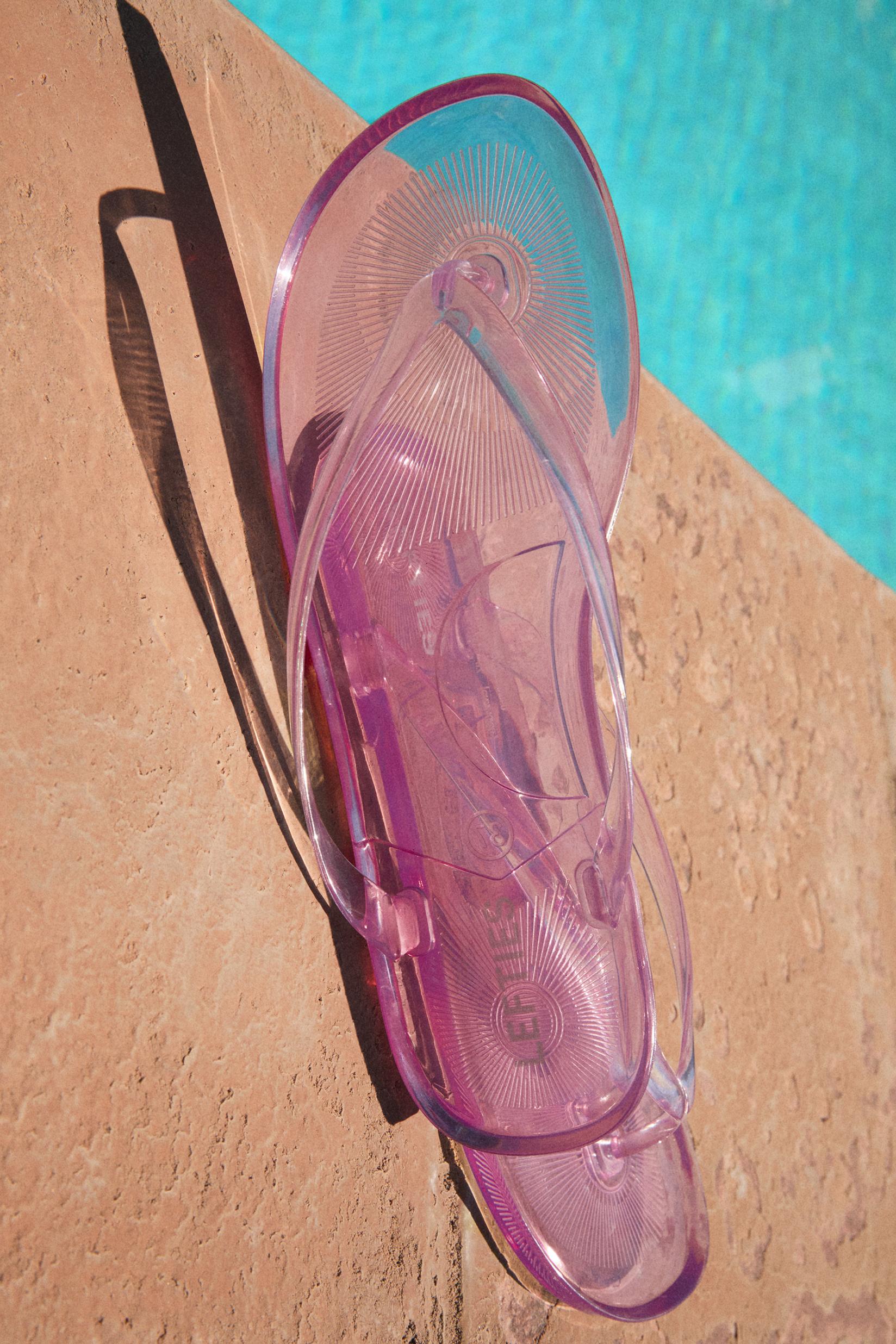 Jelly sandals — PINK