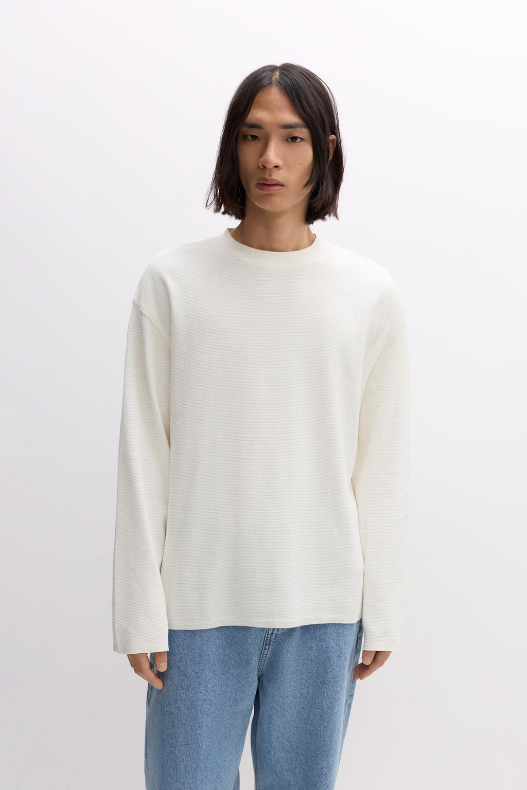 Long sleeve textured T-shirt