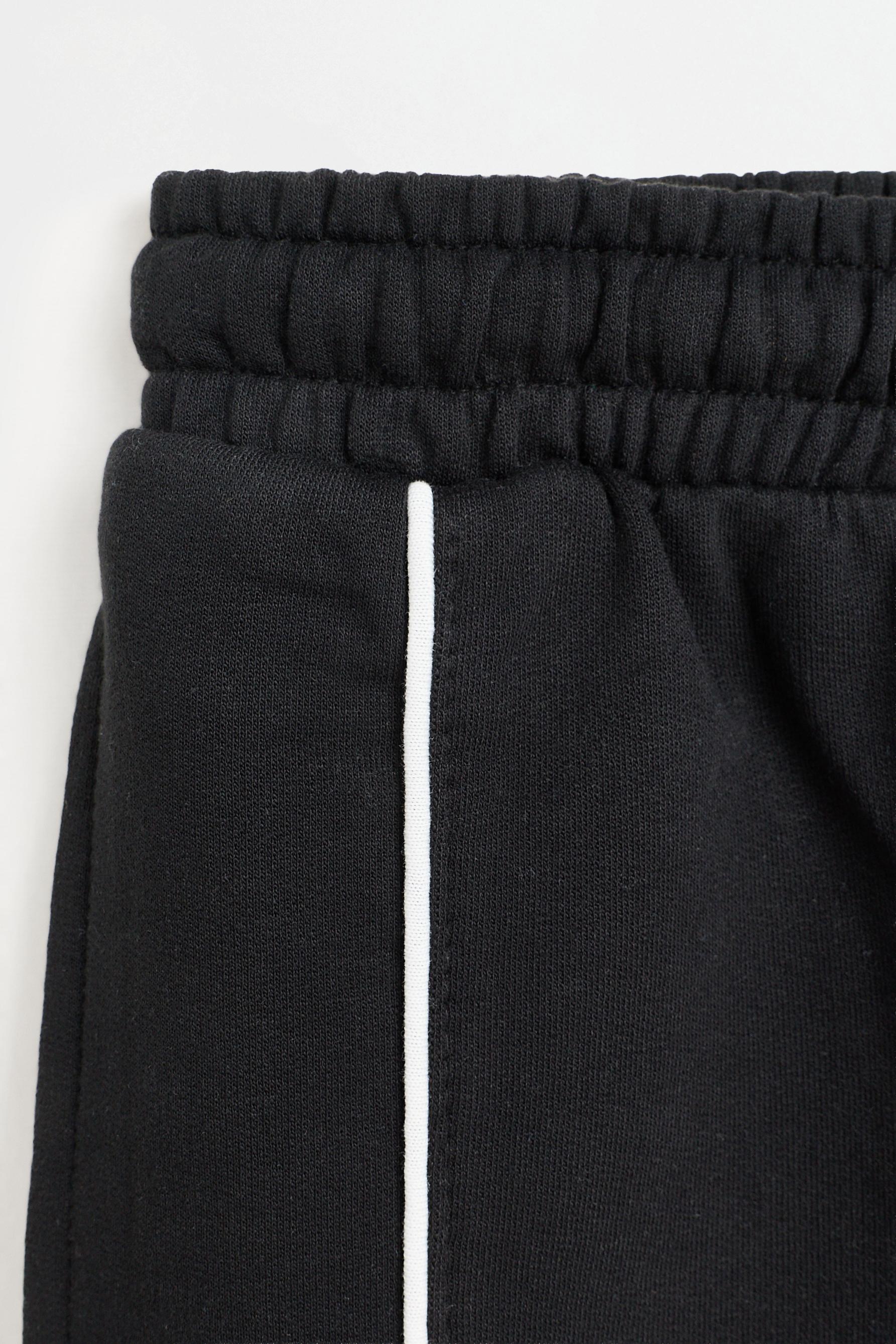 Racing jogger Bermuda shorts — BLACK