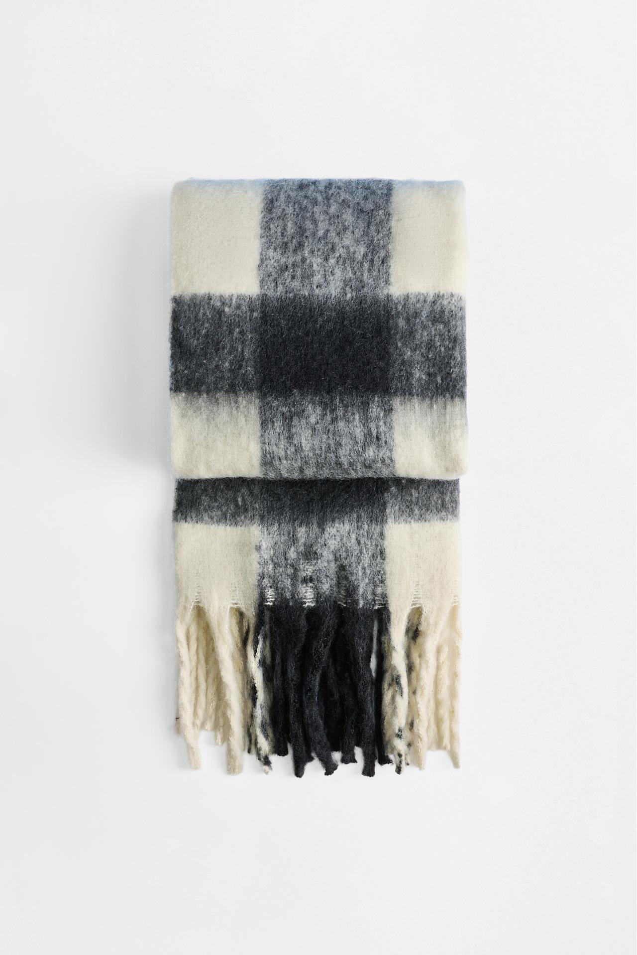 Check scarf — BLUE