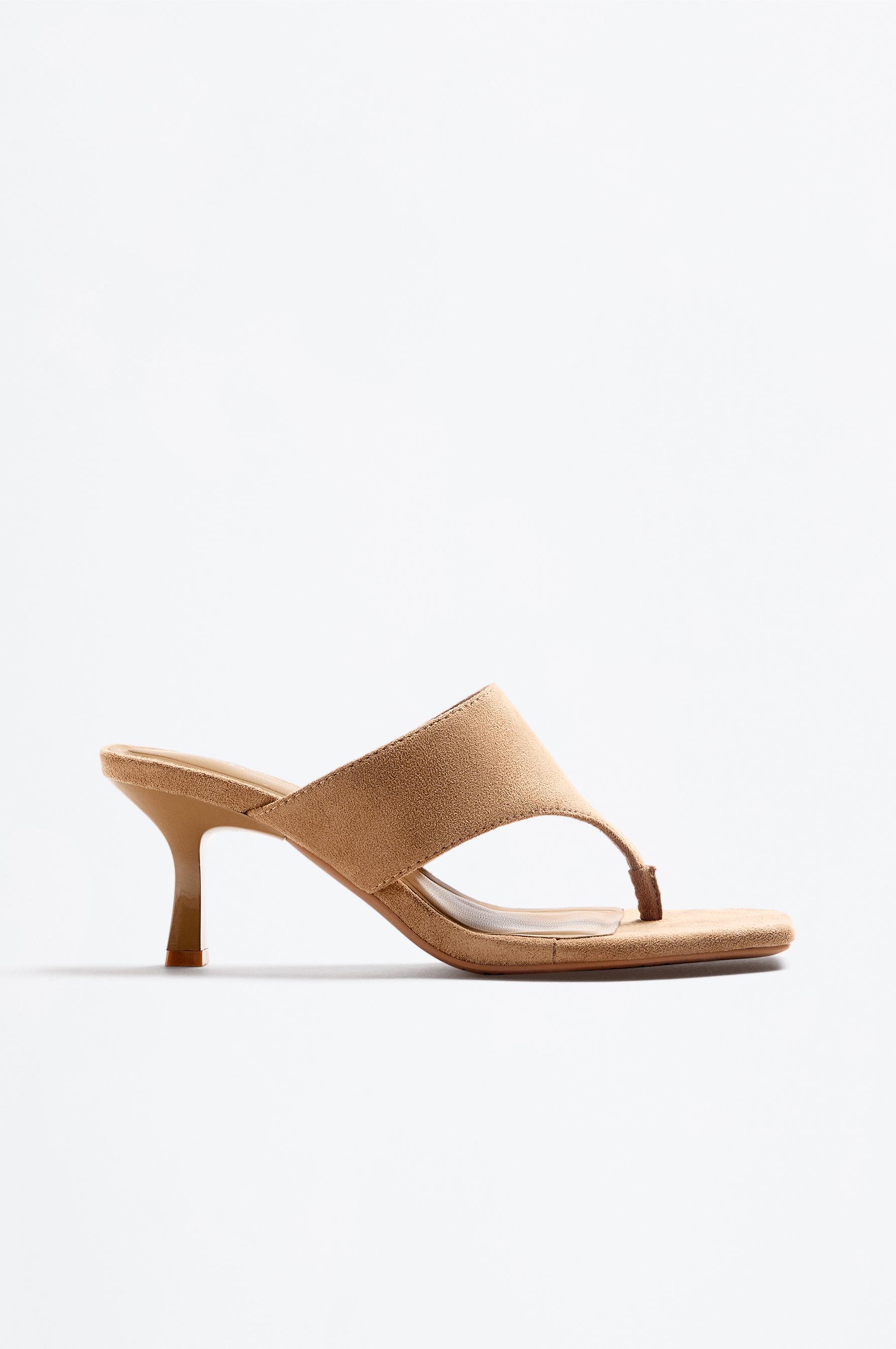 Toe-post heel sandals — BROWN